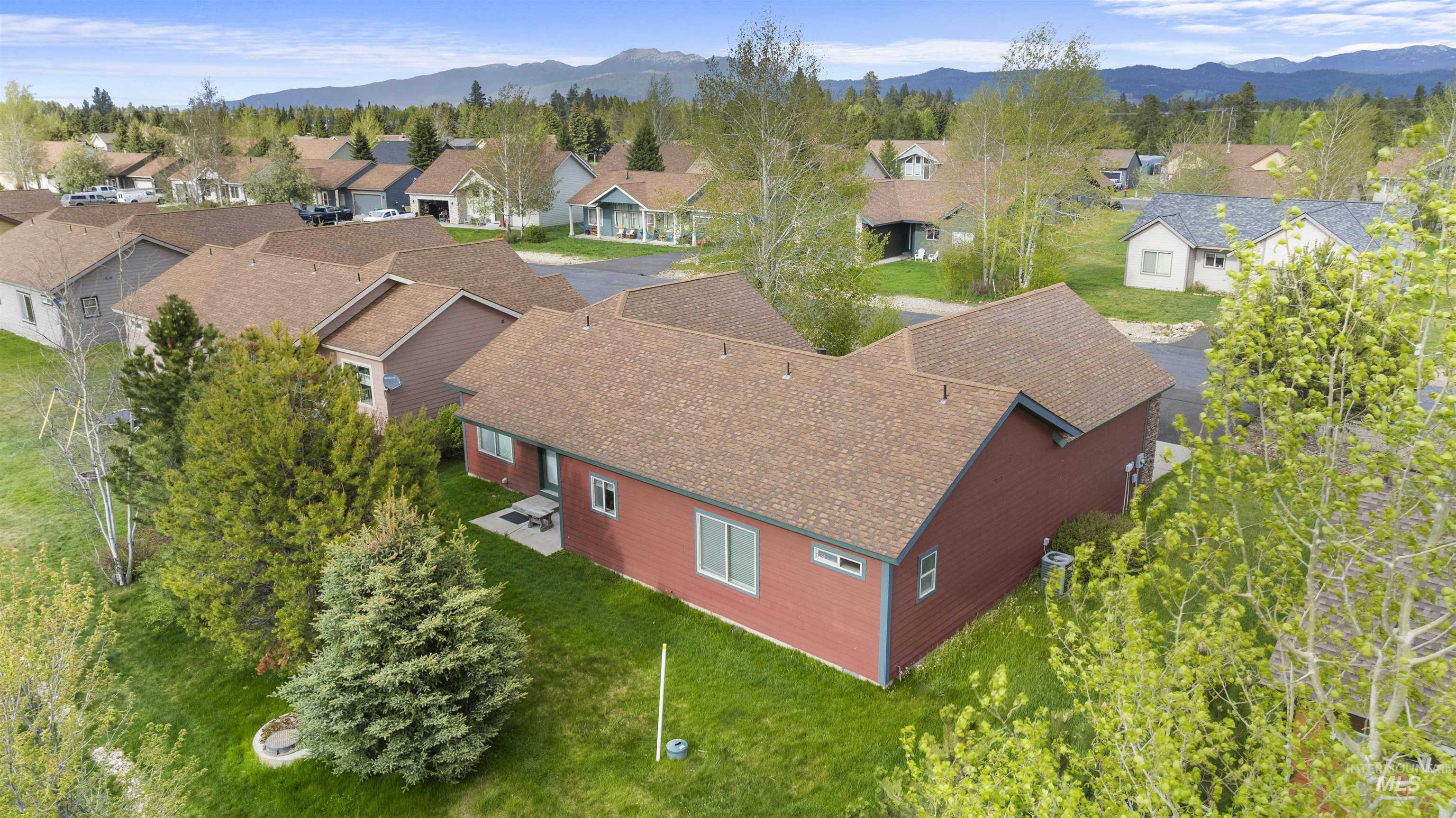15 Buckskin Drive, Donnelly, Idaho 83615, 3 Bedrooms, 2 Bathrooms, Residential For Sale, Price $459,900, 98987556