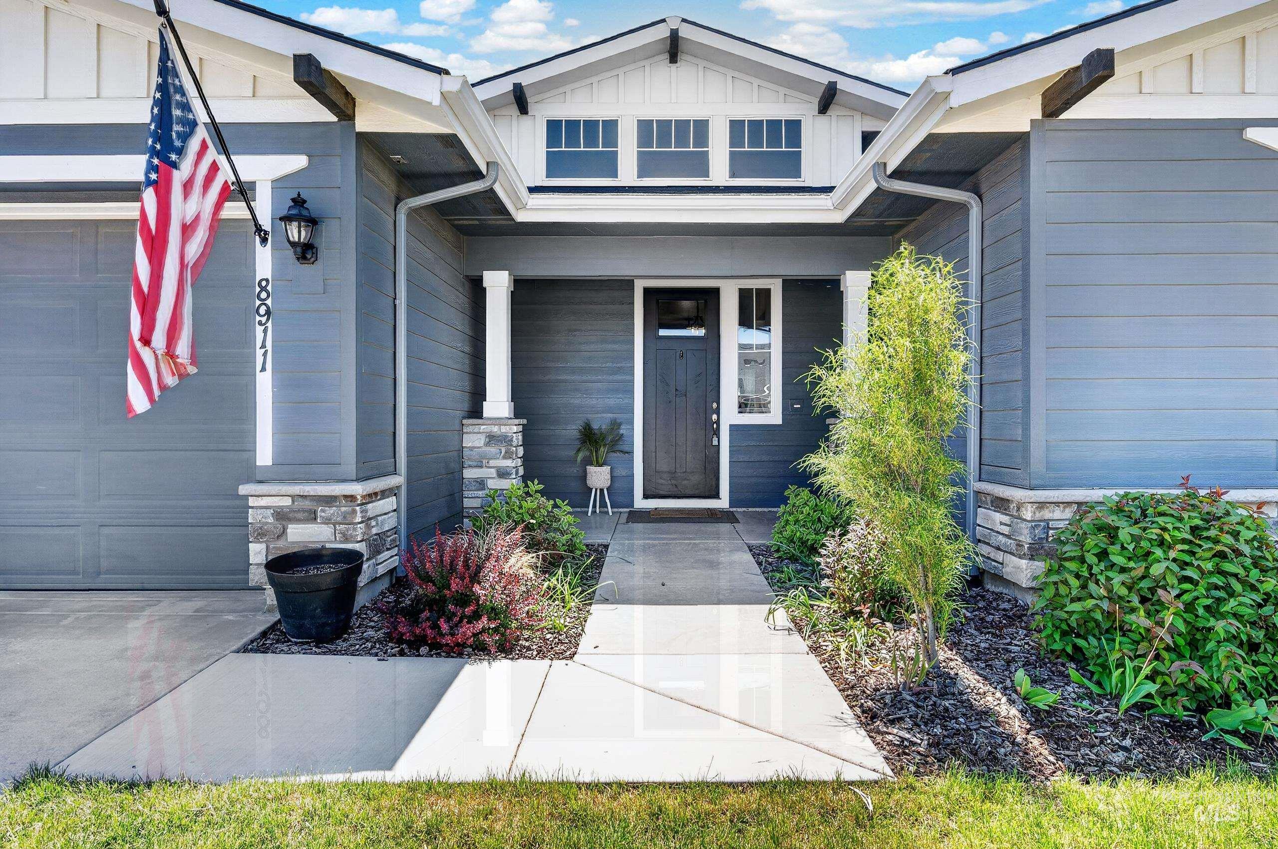 8911 W Purple Martin St, Star, Idaho 83669, 3 Bedrooms, 2.5 Bathrooms, Residential For Sale, Price $625,000,MLS 98987557