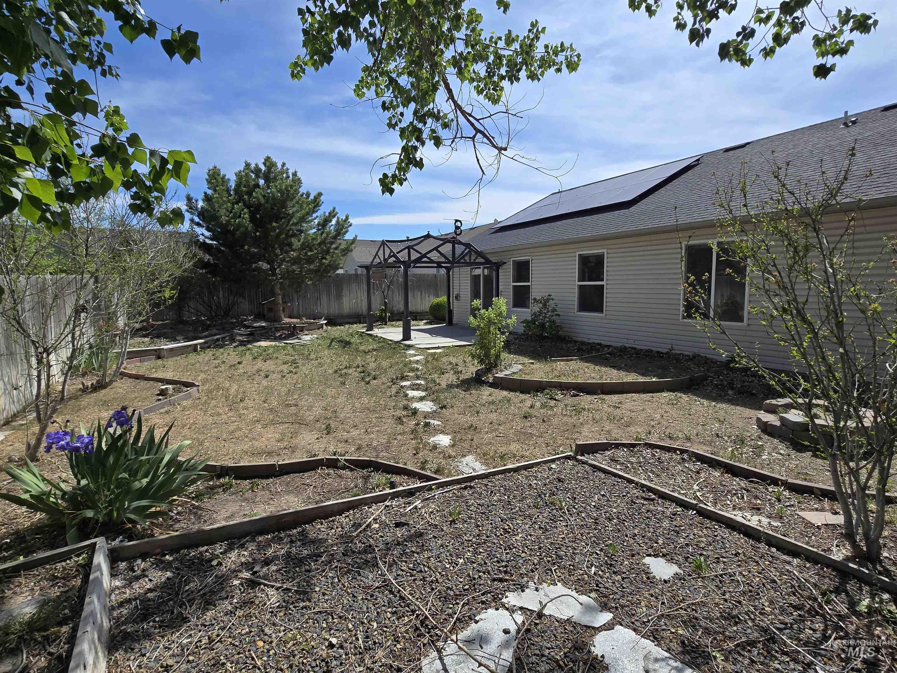 1595 Dana Street, Twin Falls, Idaho 83301, 4 Bedrooms, 2 Bathrooms, Residential For Sale, Price $330,000, 98987559