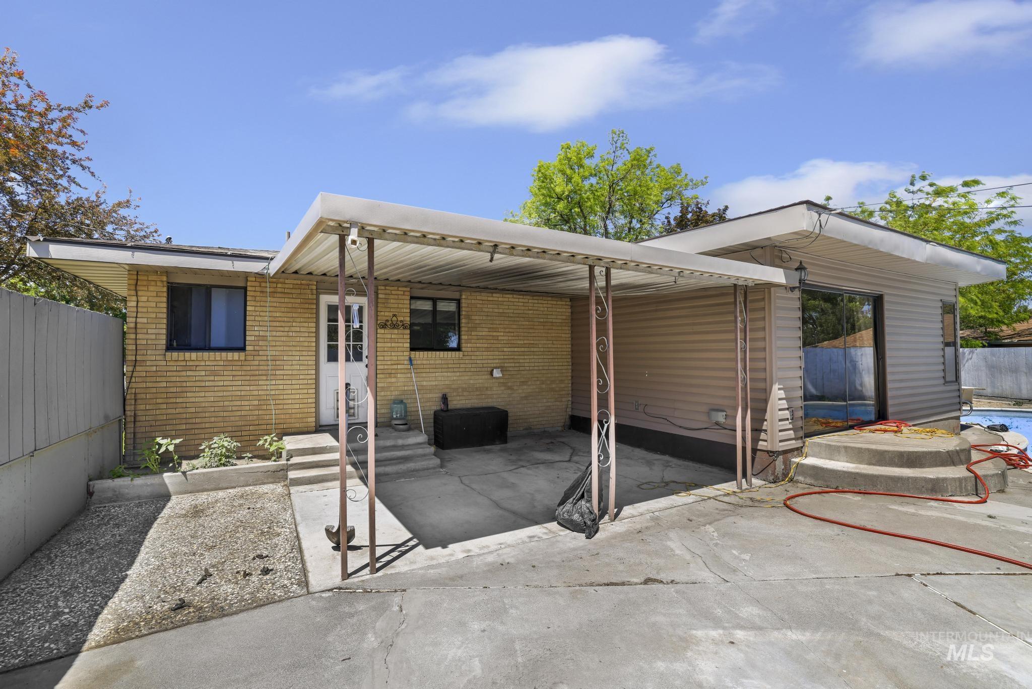 1228 Evergreen Dr, Twin Falls, Idaho 83301-3419, 4 Bedrooms, 4 Bathrooms, Residential For Sale, Price $469,900, 98987562