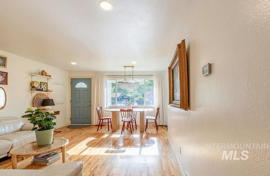 108 N Cleveland St, Moscow, Idaho 83843, 3 Bedrooms, 2 Bathrooms, Residential For Sale, Price $449,000, 98987564