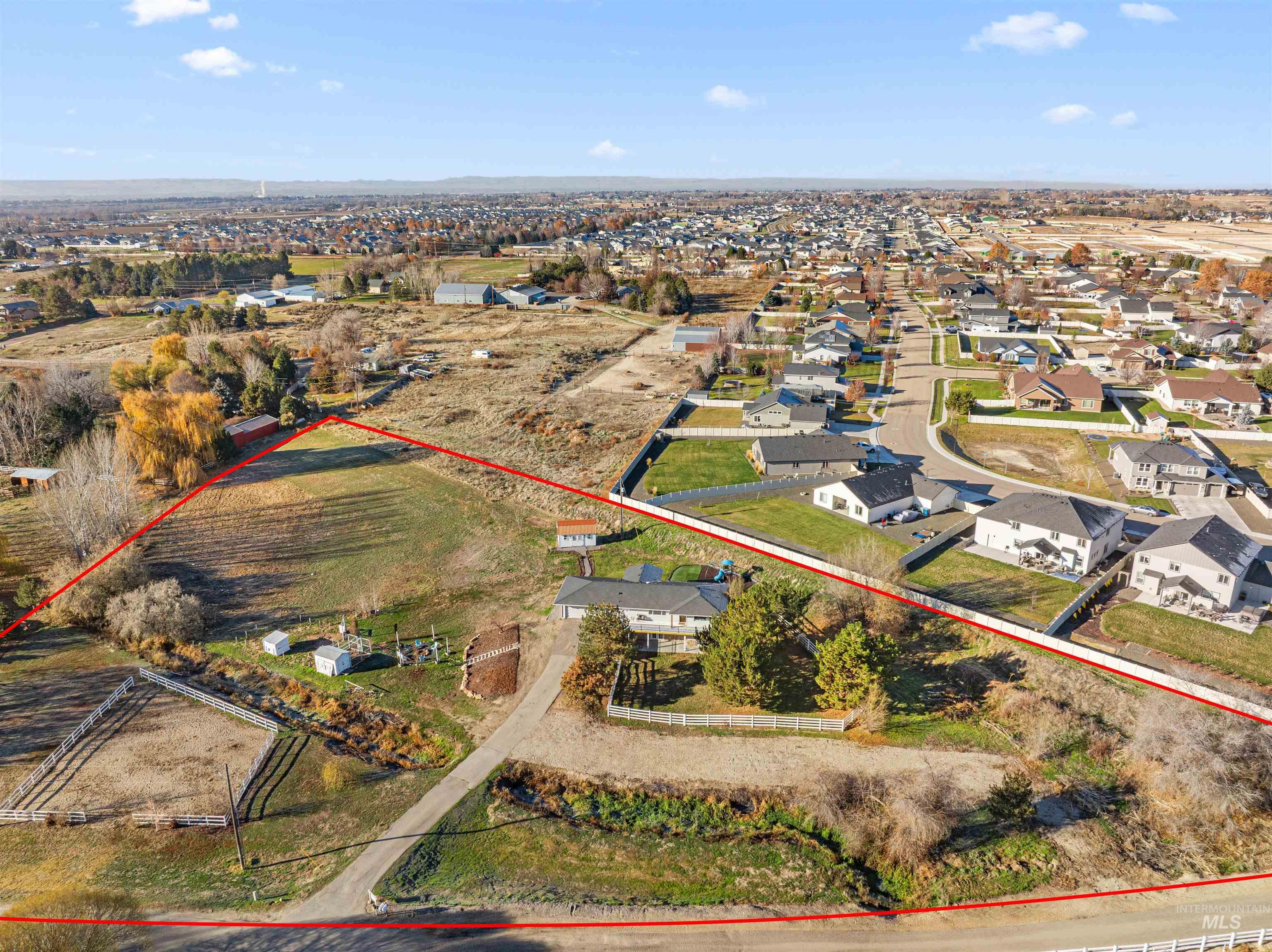 24141 Wanda Way, Middleton, Idaho 83644, 5 Bedrooms, 4.5 Bathrooms, Residential For Sale, Price $947,000, 98987565