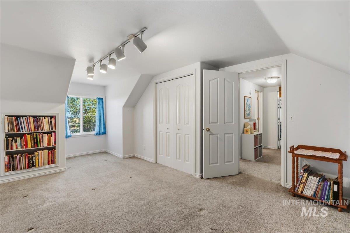 2331 Gulley Road, Homedale, Idaho 83628-3360, 3 Bedrooms, 2.5 Bathrooms, Residential For Sale, Price $675,000, 98987566