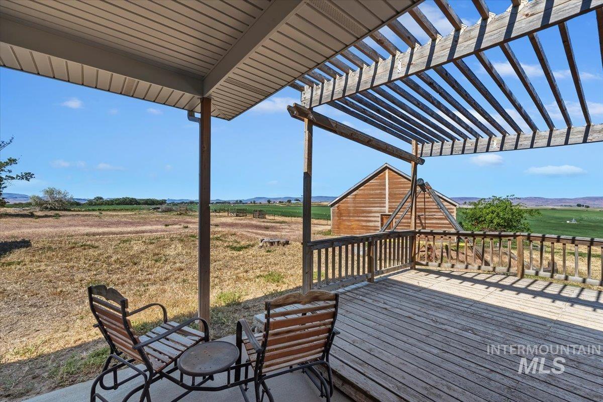 2331 Gulley Road, Homedale, Idaho 83628-3360, 3 Bedrooms, 2.5 Bathrooms, Residential For Sale, Price $675,000, 98987566