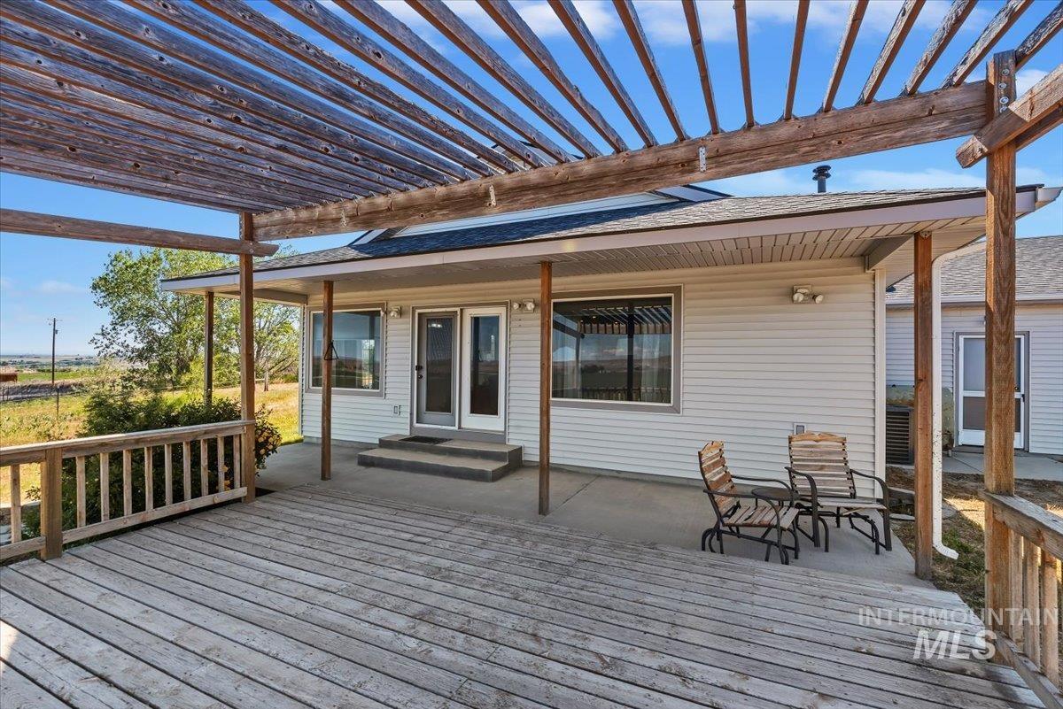 2331 Gulley Road, Homedale, Idaho 83628-3360, 3 Bedrooms, 2.5 Bathrooms, Residential For Sale, Price $675,000, 98987566