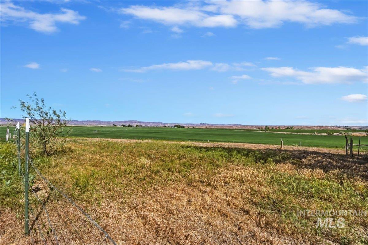 2331 Gulley Road, Homedale, Idaho 83628-3360, 3 Bedrooms, 2.5 Bathrooms, Residential For Sale, Price $675,000, 98987566