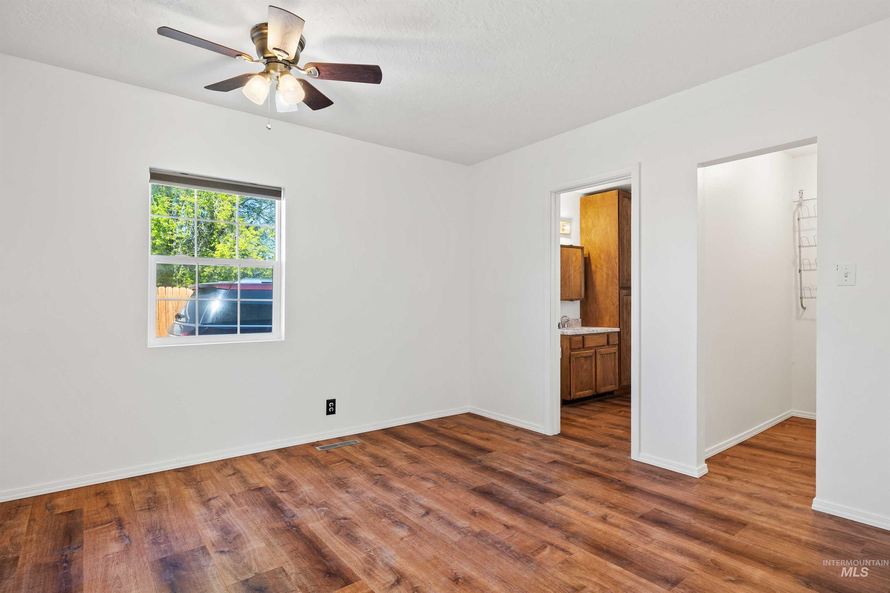 526 North St, Filer, Idaho 83328, 3 Bedrooms, 2 Bathrooms, Residential For Sale, Price $400,000, 98987568