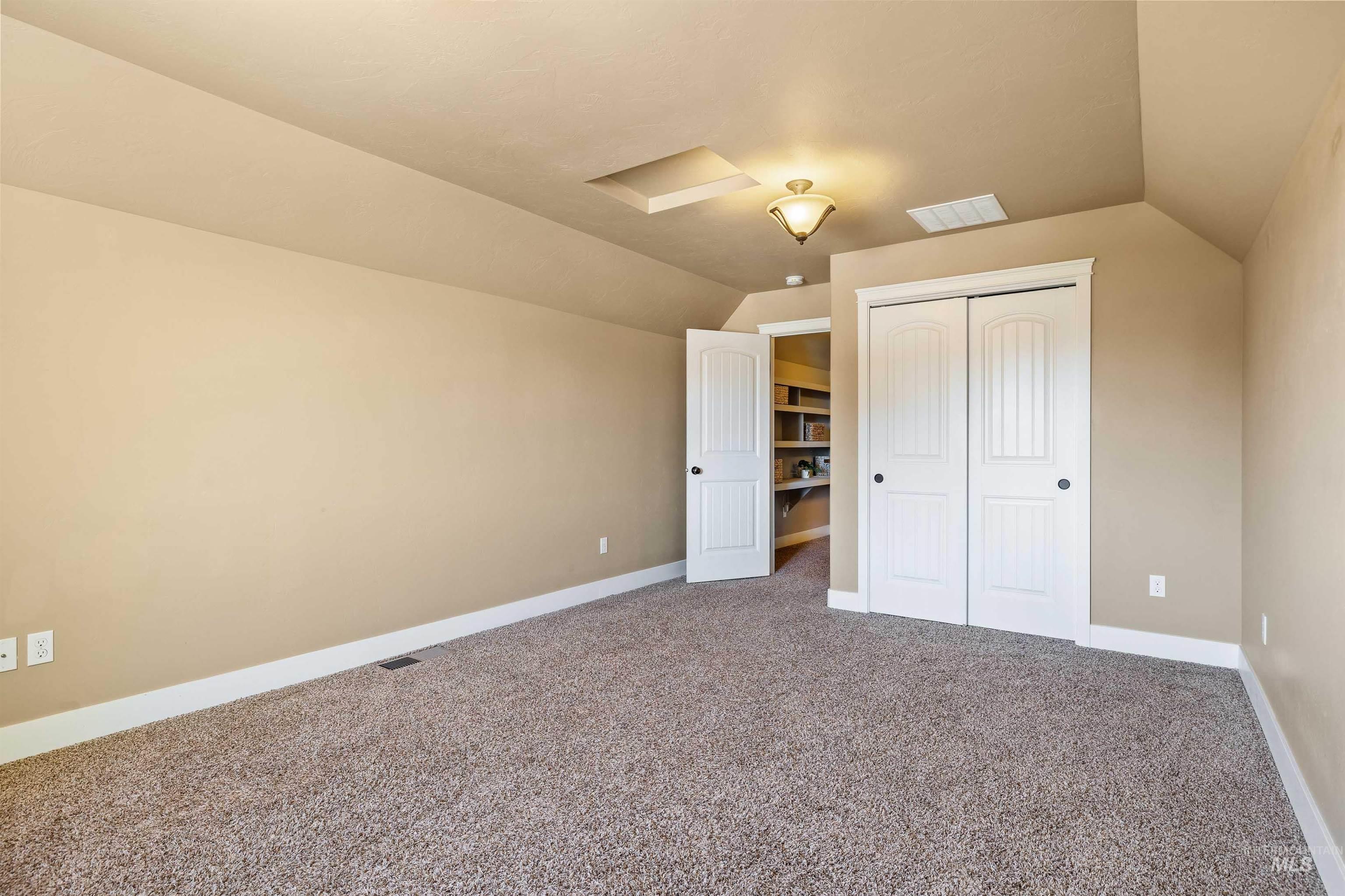 2271 Canyon Trail Way, Twin Falls, Idaho 83301, 5 Bedrooms, 4 Bathrooms, Residential For Sale, Price $689,900, 98987570