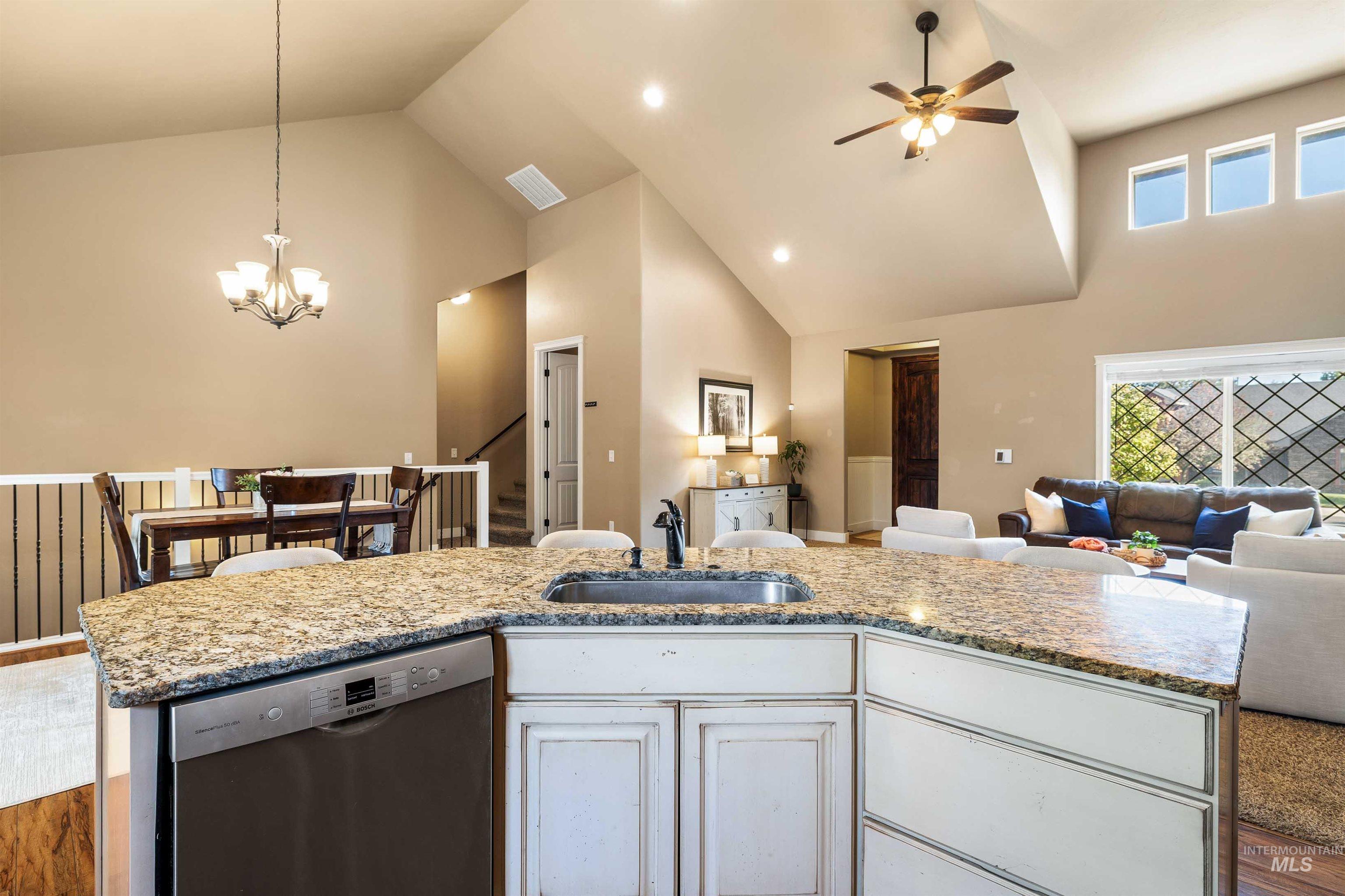 2271 Canyon Trail Way, Twin Falls, Idaho 83301, 5 Bedrooms, 4 Bathrooms, Residential For Sale, Price $689,900, 98987570