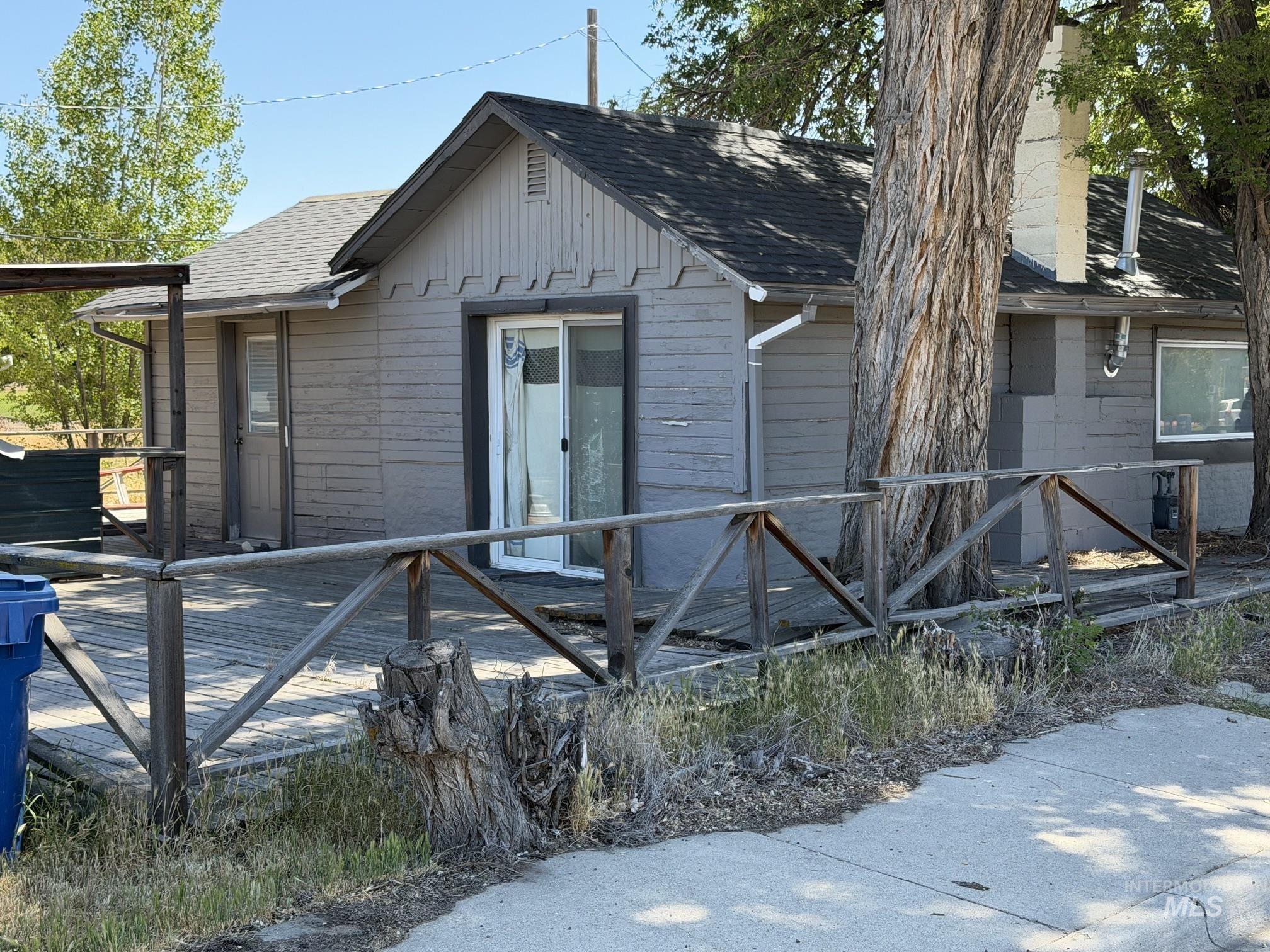 210 S 3 West, Mountain Home, Idaho 83647, 2 Bedrooms, 1 Bathroom, Residential For Sale, Price $160,000, 98987571