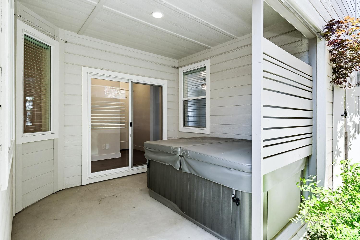 12151 W Evely Pines Ln, Star, Idaho 83669, 3 Bedrooms, 2.5 Bathrooms, Residential For Sale, Price $374,900, 98987572
