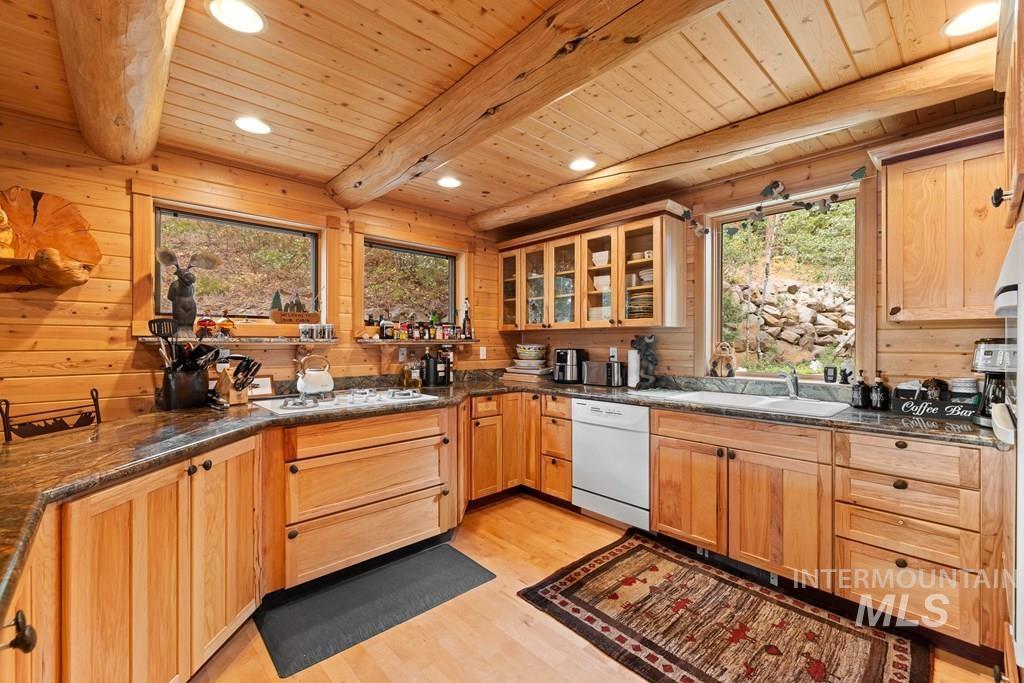 3670 Warren Wagon Road, McCall, Idaho 83638, 3 Bedrooms, 4 Bathrooms, Residential For Sale, Price $2,999,000,MLS 98987574