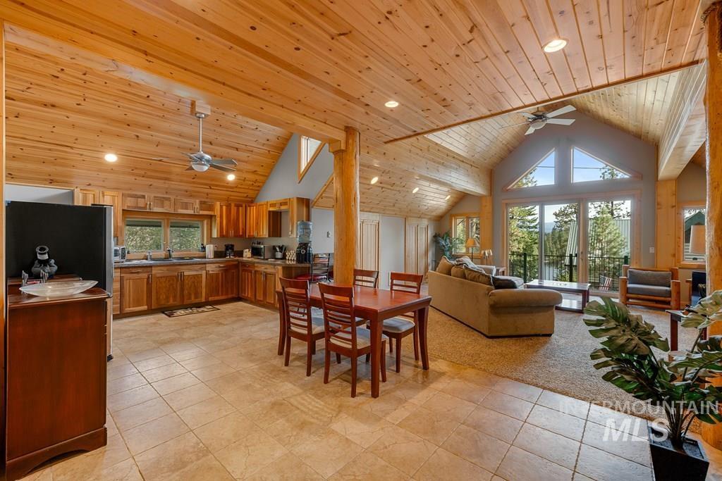 3670 Warren Wagon Road, McCall, Idaho 83638, 3 Bedrooms, 4 Bathrooms, Residential For Sale, Price $2,999,000,MLS 98987574