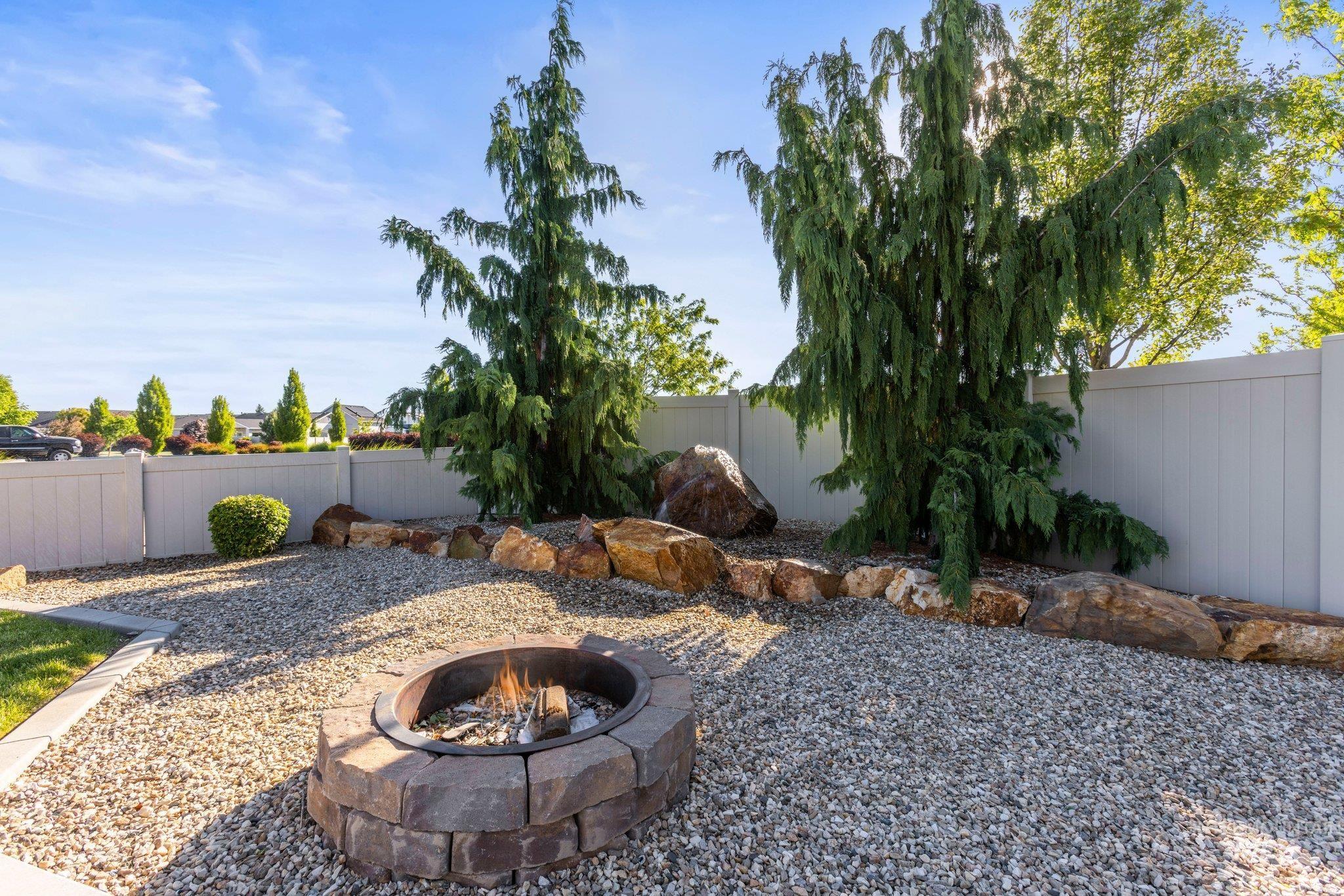 1212 W Olds River Dr., Meridian, Idaho 83642, 3 Bedrooms, 2.5 Bathrooms, Residential For Sale, Price $634,900, 98987578
