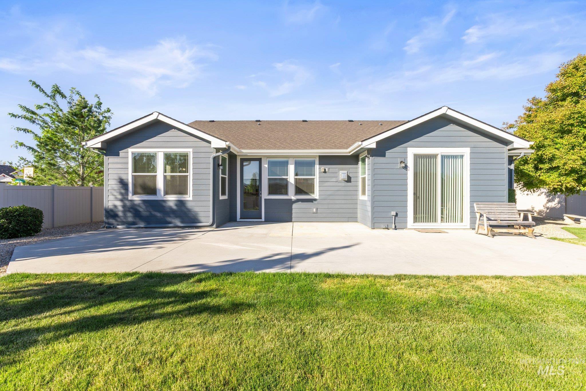 1212 W Olds River Dr., Meridian, Idaho 83642, 3 Bedrooms, 2.5 Bathrooms, Residential For Sale, Price $634,900, 98987578