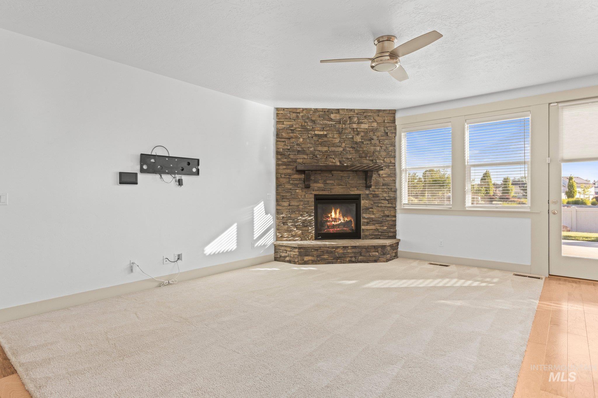 1212 W Olds River Dr., Meridian, Idaho 83642, 3 Bedrooms, 2.5 Bathrooms, Residential For Sale, Price $634,900, 98987578