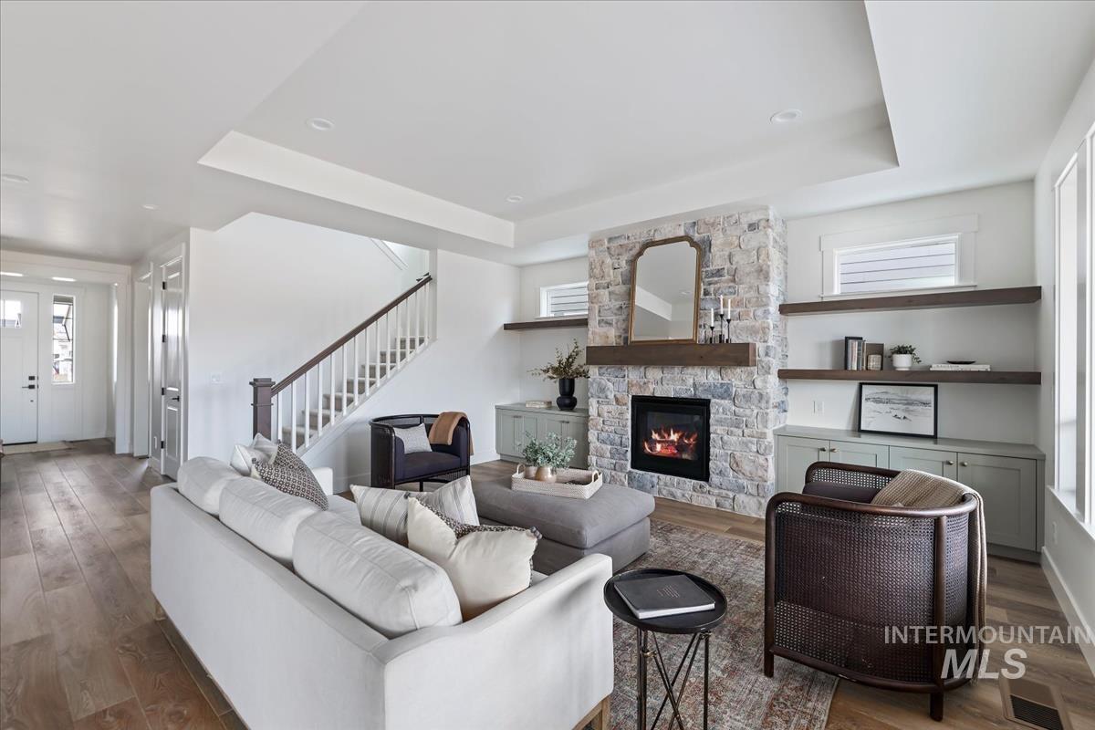 818 E Crescendo St, Meridian, Idaho 83642, 4 Bedrooms, 3 Bathrooms, Residential For Sale, Price $899,900, 98987579