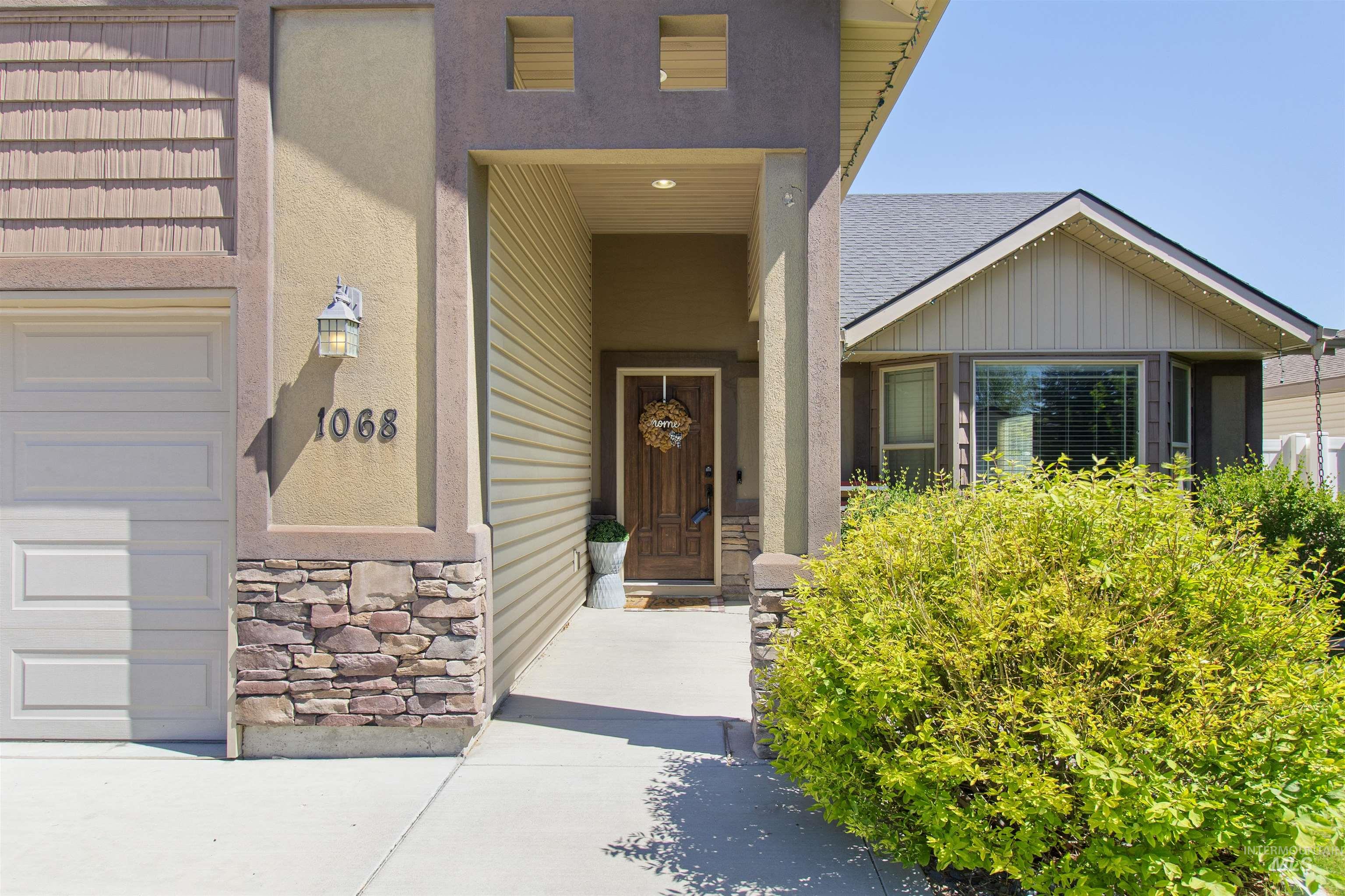 1068 Terra Ave, Twin Falls, Idaho 83301, 4 Bedrooms, 2.5 Bathrooms, Residential For Sale, Price $439,900, 98987580