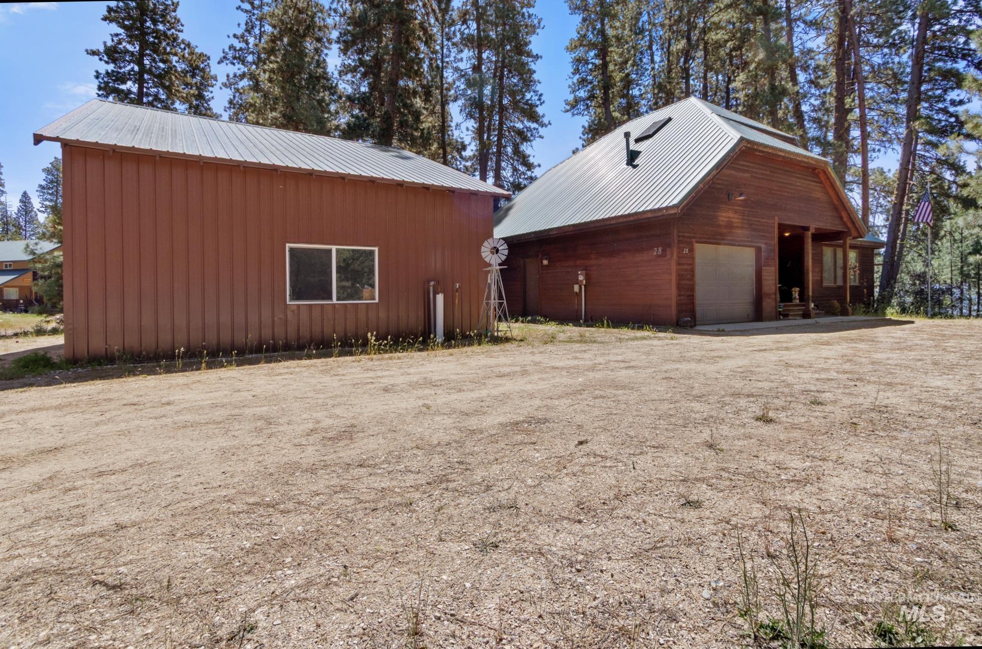 28 Bull Pine Rd, Idaho City, Idaho 83631, 3 Bedrooms, 2 Bathrooms, Residential For Sale, Price $584,900, 98987582