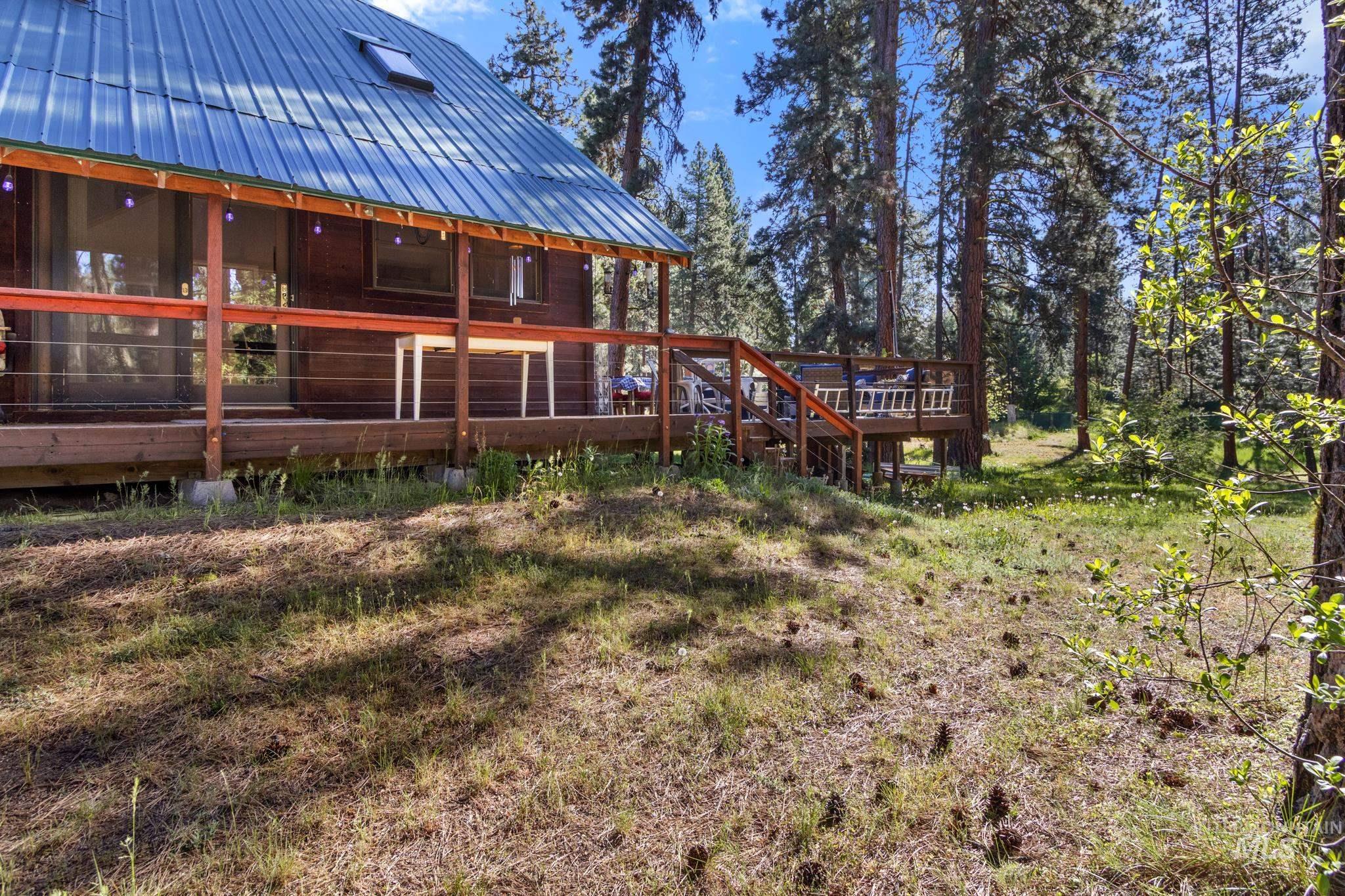 28 Bull Pine Rd, Idaho City, Idaho 83631, 3 Bedrooms, 2 Bathrooms, Residential For Sale, Price $584,900, 98987582
