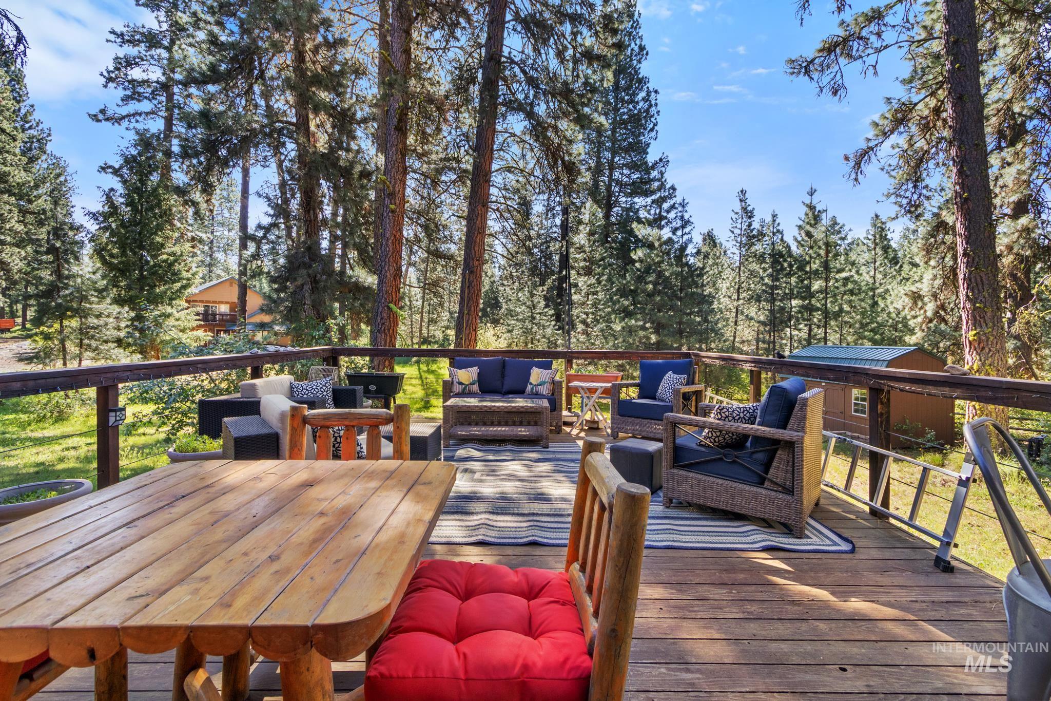28 Bull Pine Rd, Idaho City, Idaho 83631, 3 Bedrooms, 2 Bathrooms, Residential For Sale, Price $584,900, 98987582