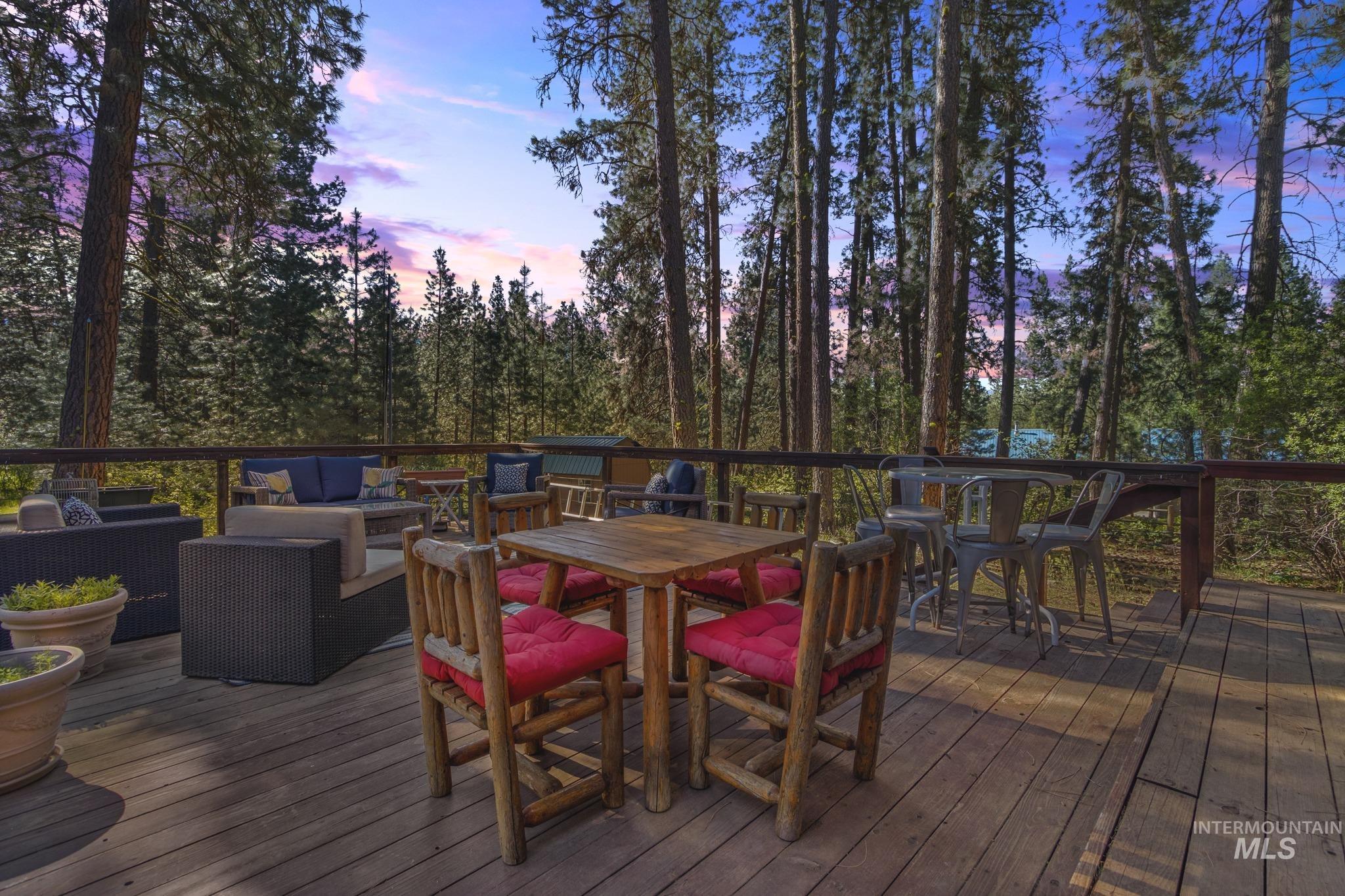 28 Bull Pine Rd, Idaho City, Idaho 83631, 3 Bedrooms, 2 Bathrooms, Residential For Sale, Price $584,900, 98987582