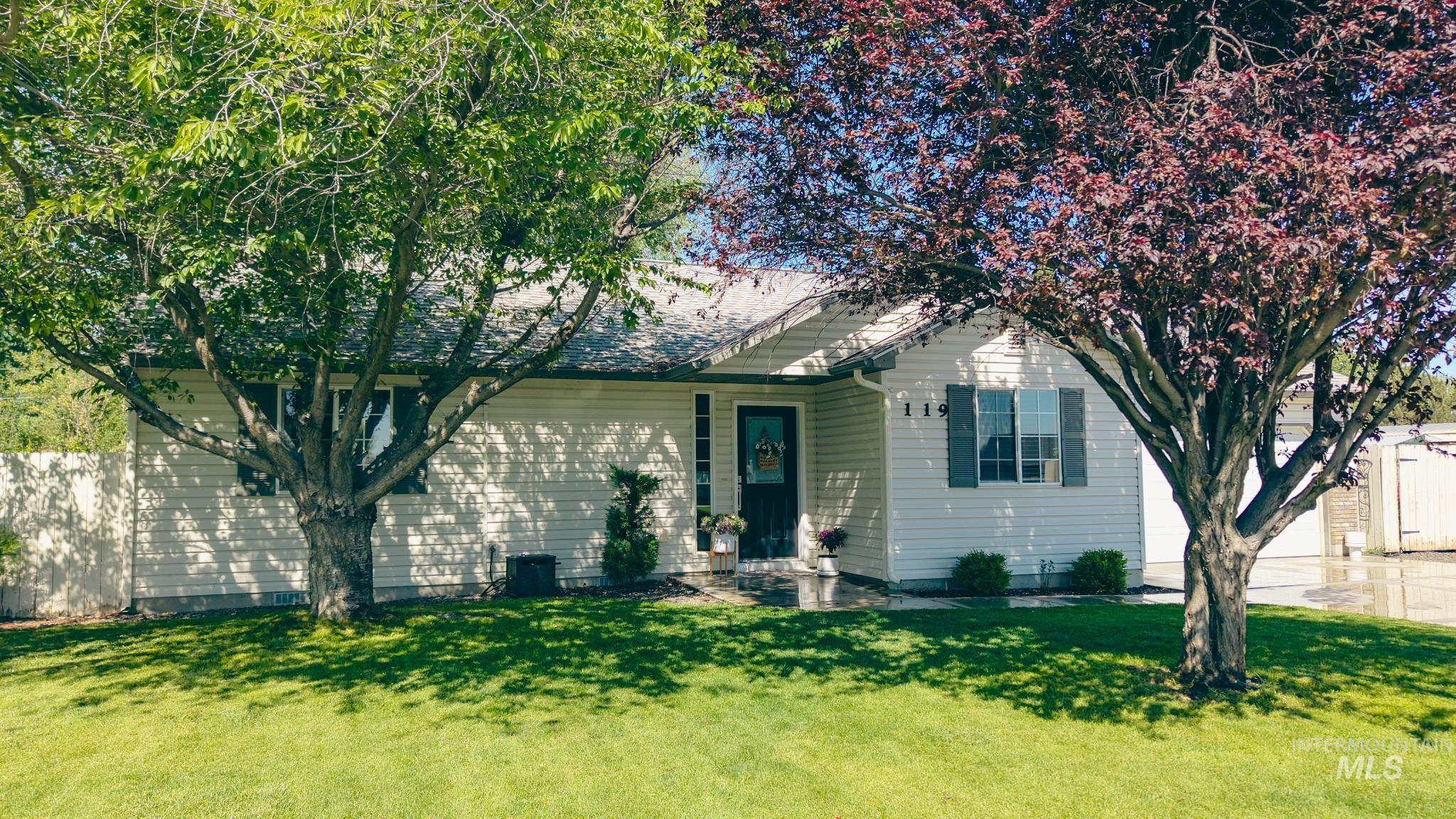 119 Silver Sage Pl, Homedale, Idaho 83628, 4 Bedrooms, 2.5 Bathrooms, Residential For Sale, Price $370,000, 98987583