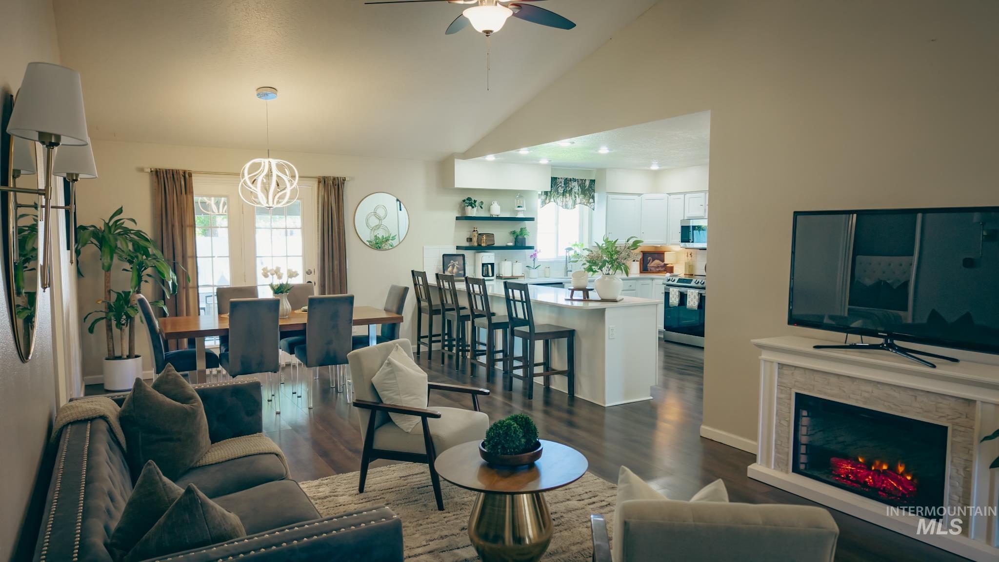 119 Silver Sage Pl, Homedale, Idaho 83628, 4 Bedrooms, 2.5 Bathrooms, Residential For Sale, Price $370,000, 98987583