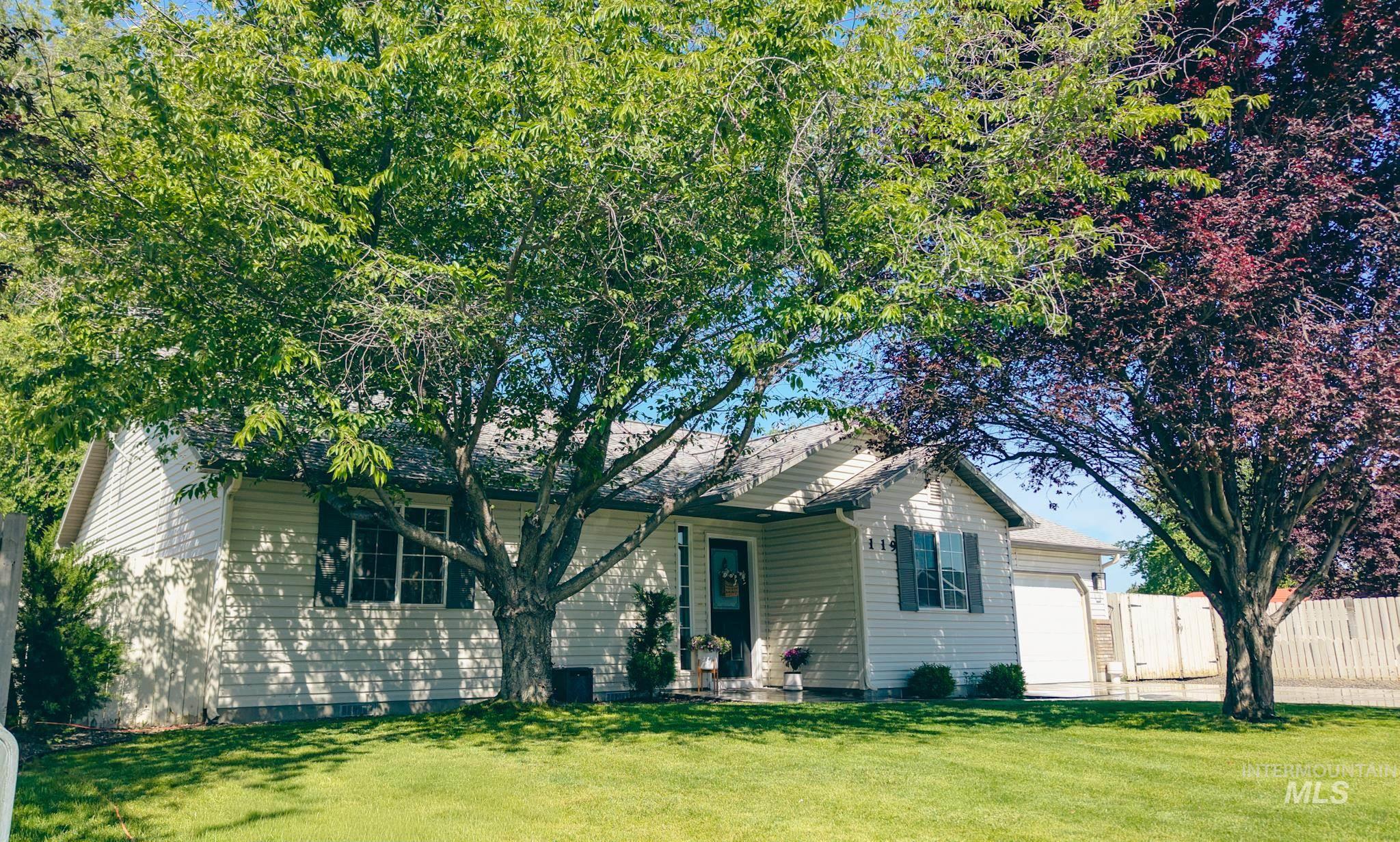 119 Silver Sage Pl, Homedale, Idaho 83628, 4 Bedrooms, 2.5 Bathrooms, Residential For Sale, Price $370,000, 98987583