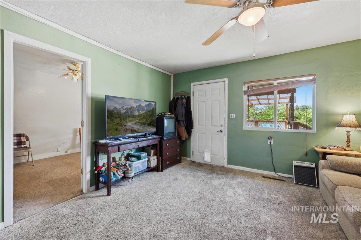 224 S Fern St, Nampa, Idaho 83686-5222, 4 Bedrooms, 2 Bathrooms, Residential For Sale, Price $319,900, 98987585