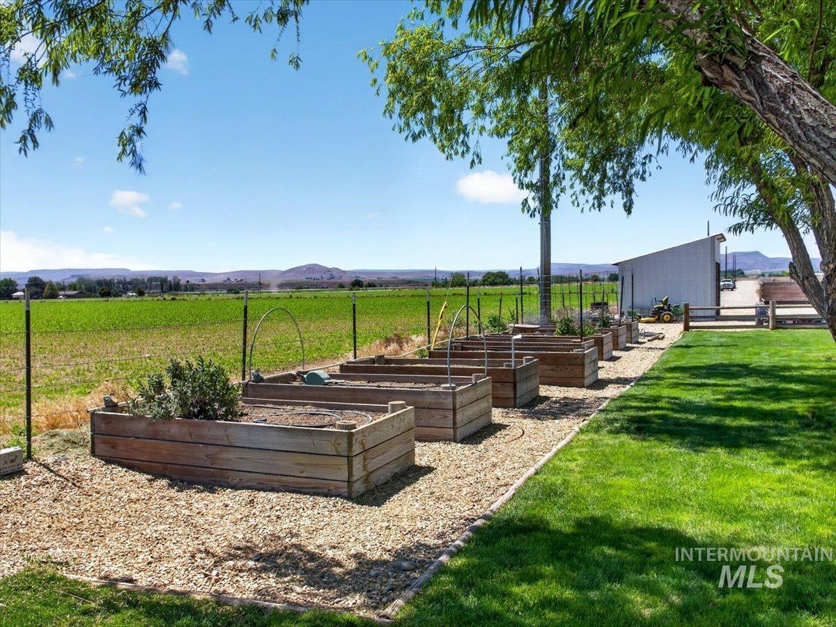 27240 Pioneer Ln, Parma, Idaho 83660-0000, 4 Bedrooms, 2 Bathrooms, Residential For Sale, Price $1,150,000, 98987587