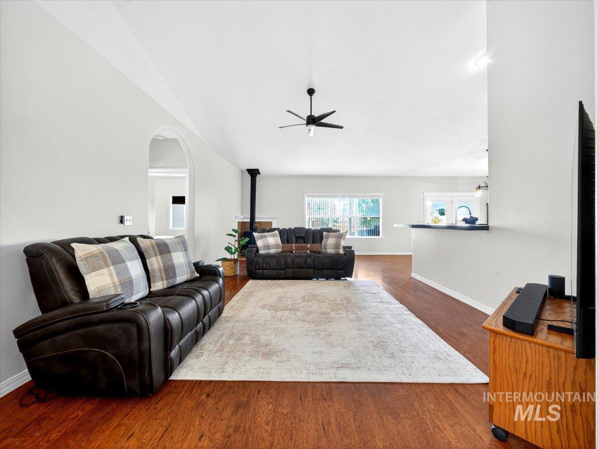 27240 Pioneer Ln, Parma, Idaho 83660-0000, 4 Bedrooms, 2 Bathrooms, Residential For Sale, Price $1,150,000, 98987587