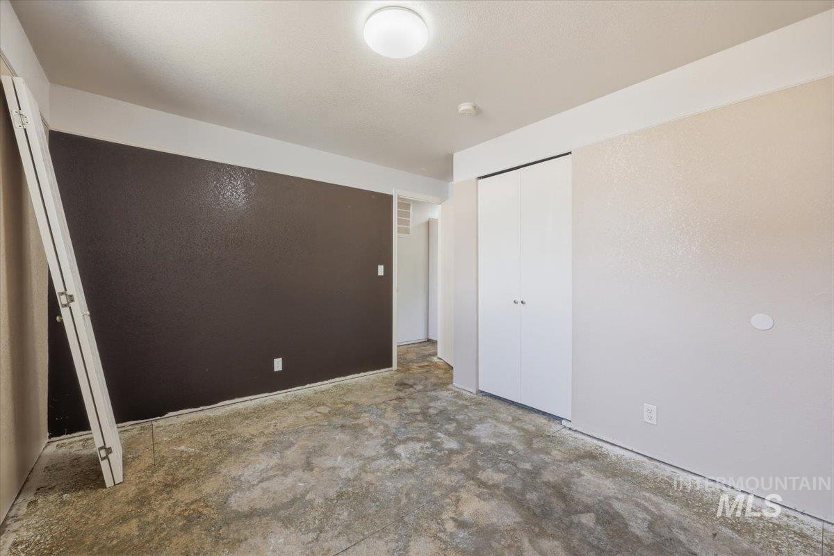 610 NW 16th Street, Ontario, Oregon 97914, 3 Bedrooms, 2 Bathrooms, Residential For Sale, Price $249,900, 98987589