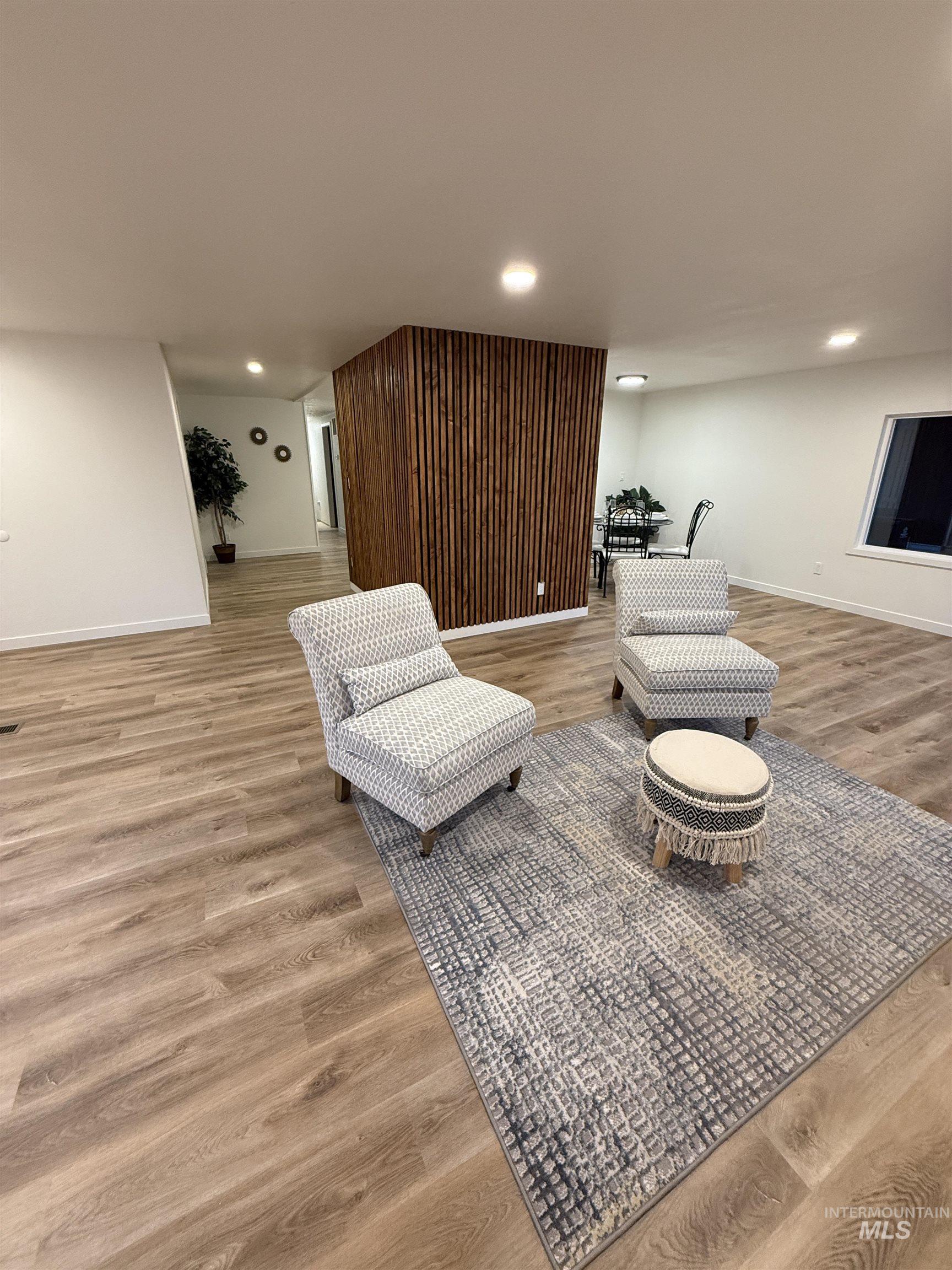 424 W Cherry Ln, Meridian, Idaho 83642, 4 Bedrooms, 2 Bathrooms, Residential For Sale, Price $159,000, 98987591