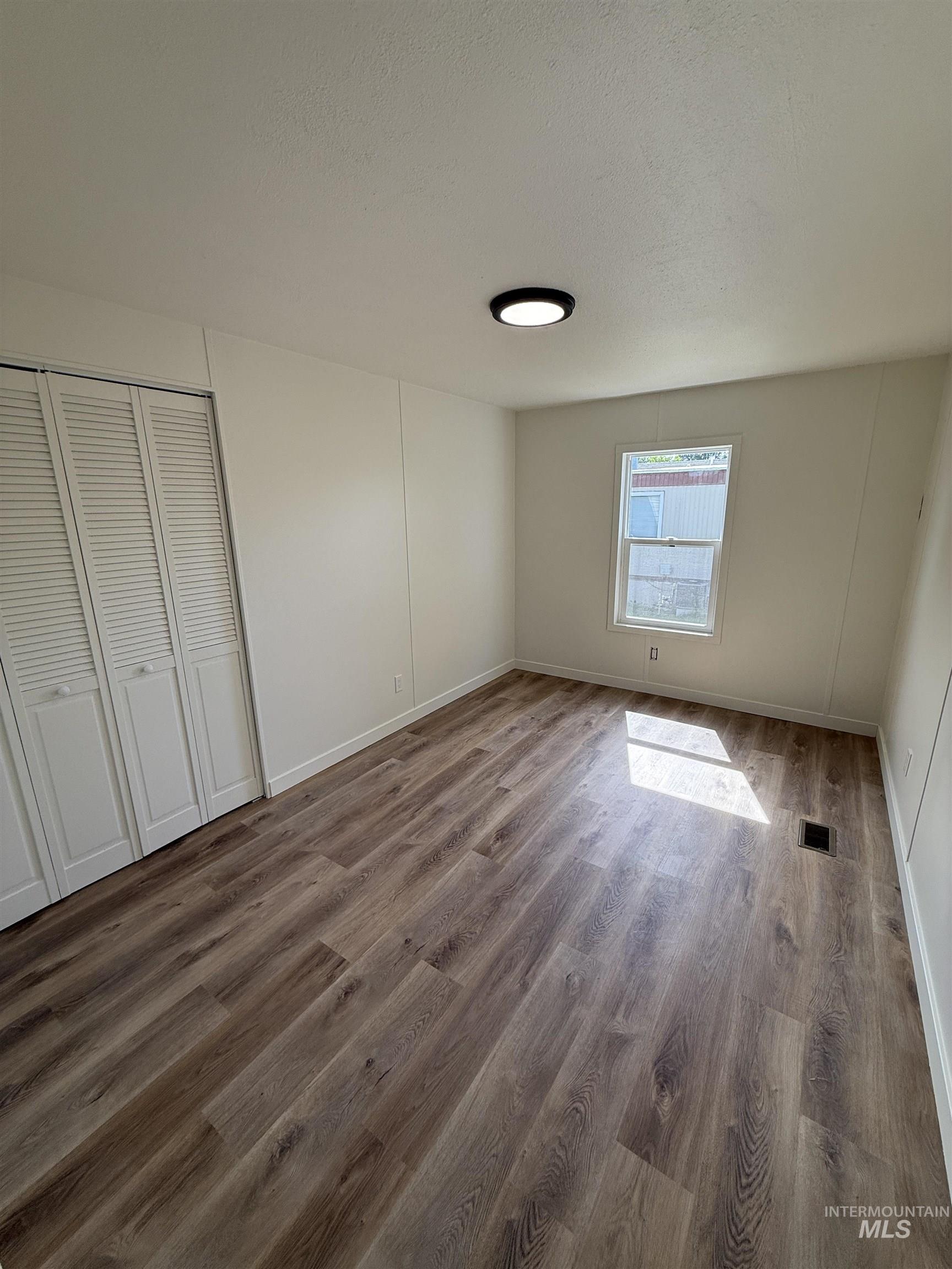 424 W Cherry Ln, Meridian, Idaho 83642, 4 Bedrooms, 2 Bathrooms, Residential For Sale, Price $159,000, 98987591