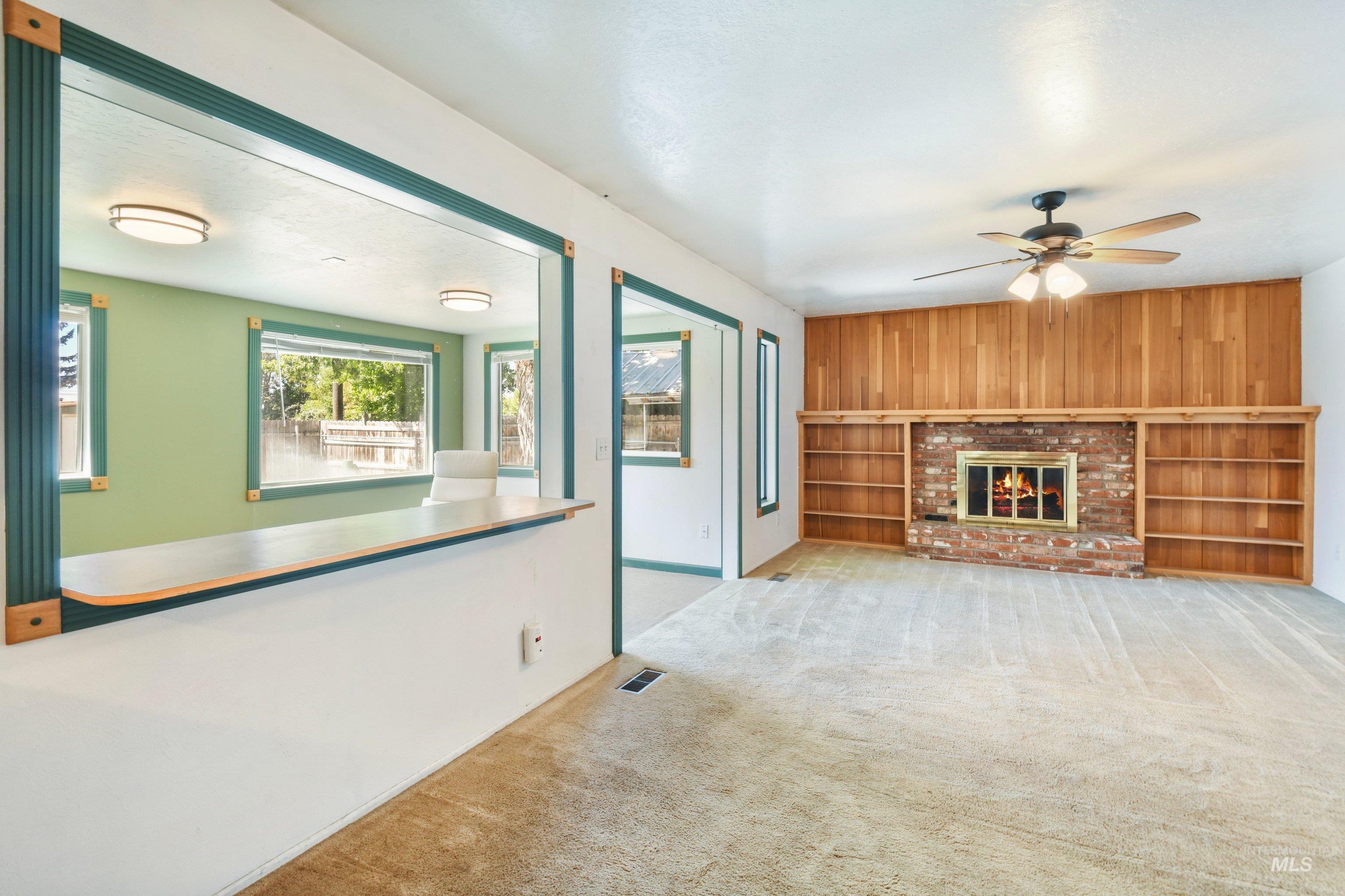 1017 W Yost Ave, Meridian, Idaho 83646, 2 Bedrooms, 2 Bathrooms, Residential For Sale, Price $370,000, 98987593