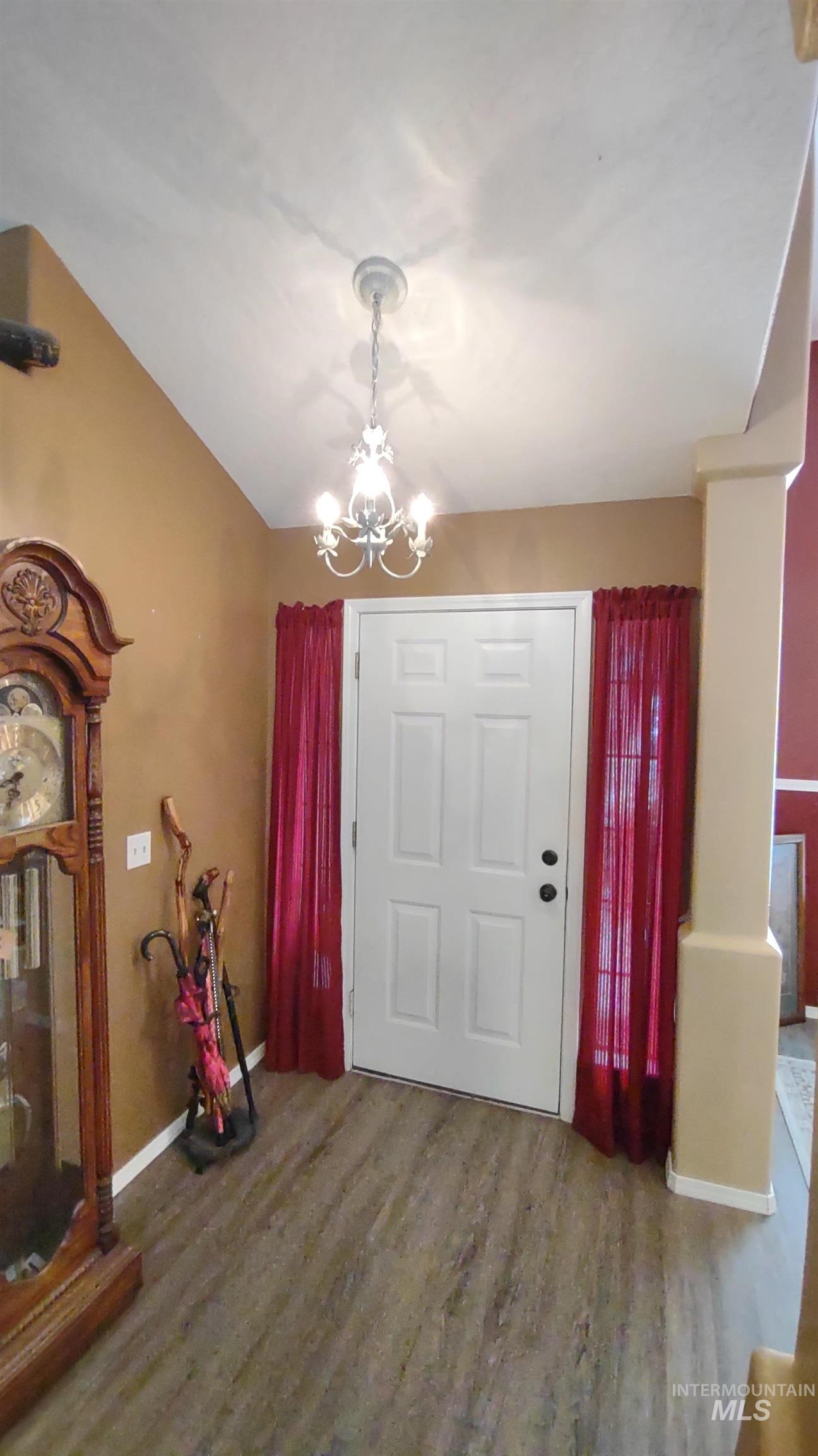 7332 Newbrook Dr, Nampa, Idaho 83687, 3 Bedrooms, 2 Bathrooms, Residential For Sale, Price $415,000, 98987597