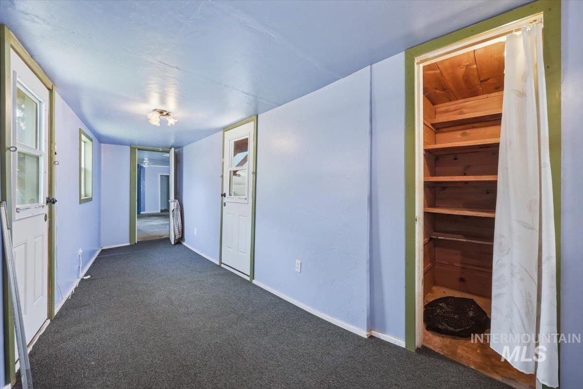8 N Sunset St, Nampa, Idaho 83651, 3 Bedrooms, 2 Bathrooms, Residential For Sale, Price $315,000, 98987598