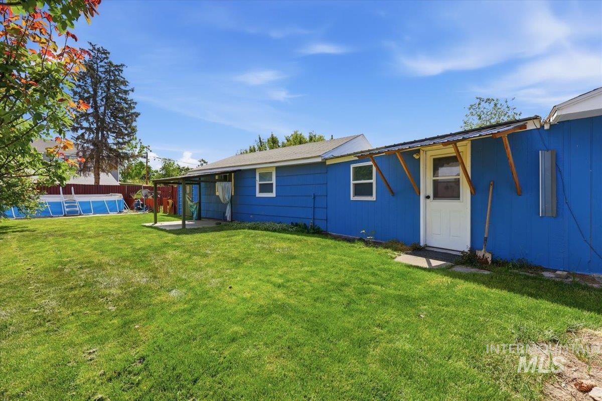 8 N Sunset St, Nampa, Idaho 83651, 3 Bedrooms, 2 Bathrooms, Residential For Sale, Price $315,000, 98987598