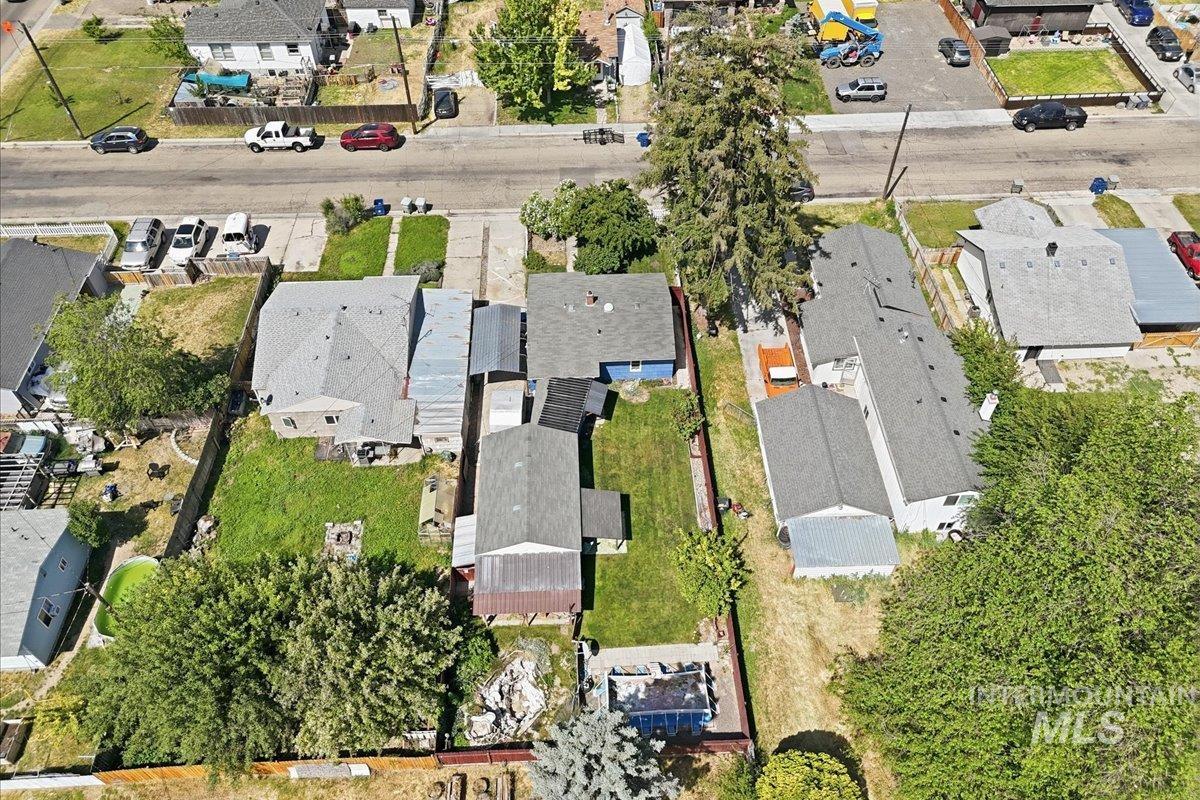 8 N Sunset St, Nampa, Idaho 83651, 3 Bedrooms, 2 Bathrooms, Residential For Sale, Price $315,000, 98987598