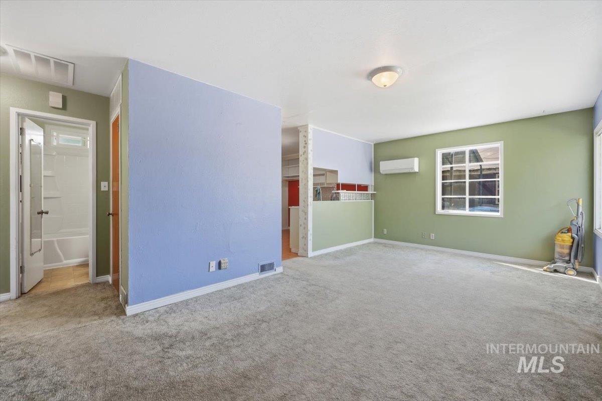 8 N Sunset St, Nampa, Idaho 83651, 3 Bedrooms, 2 Bathrooms, Residential For Sale, Price $315,000, 98987598
