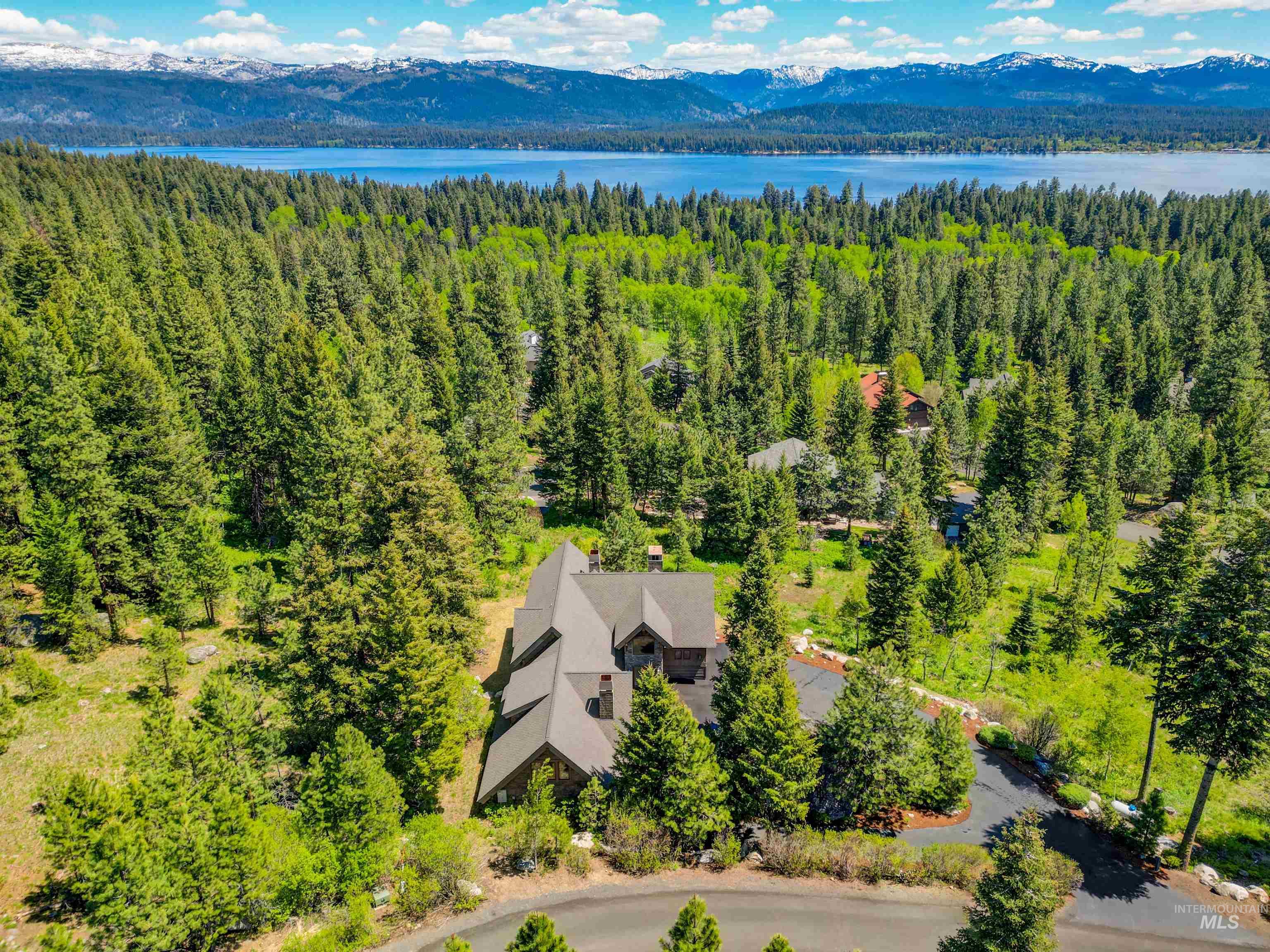 1642 Lakeridge Drive, McCall, Idaho 83638, 4 Bedrooms, 4 Bathrooms, Residential For Sale, Price $2,500,000, 98987599