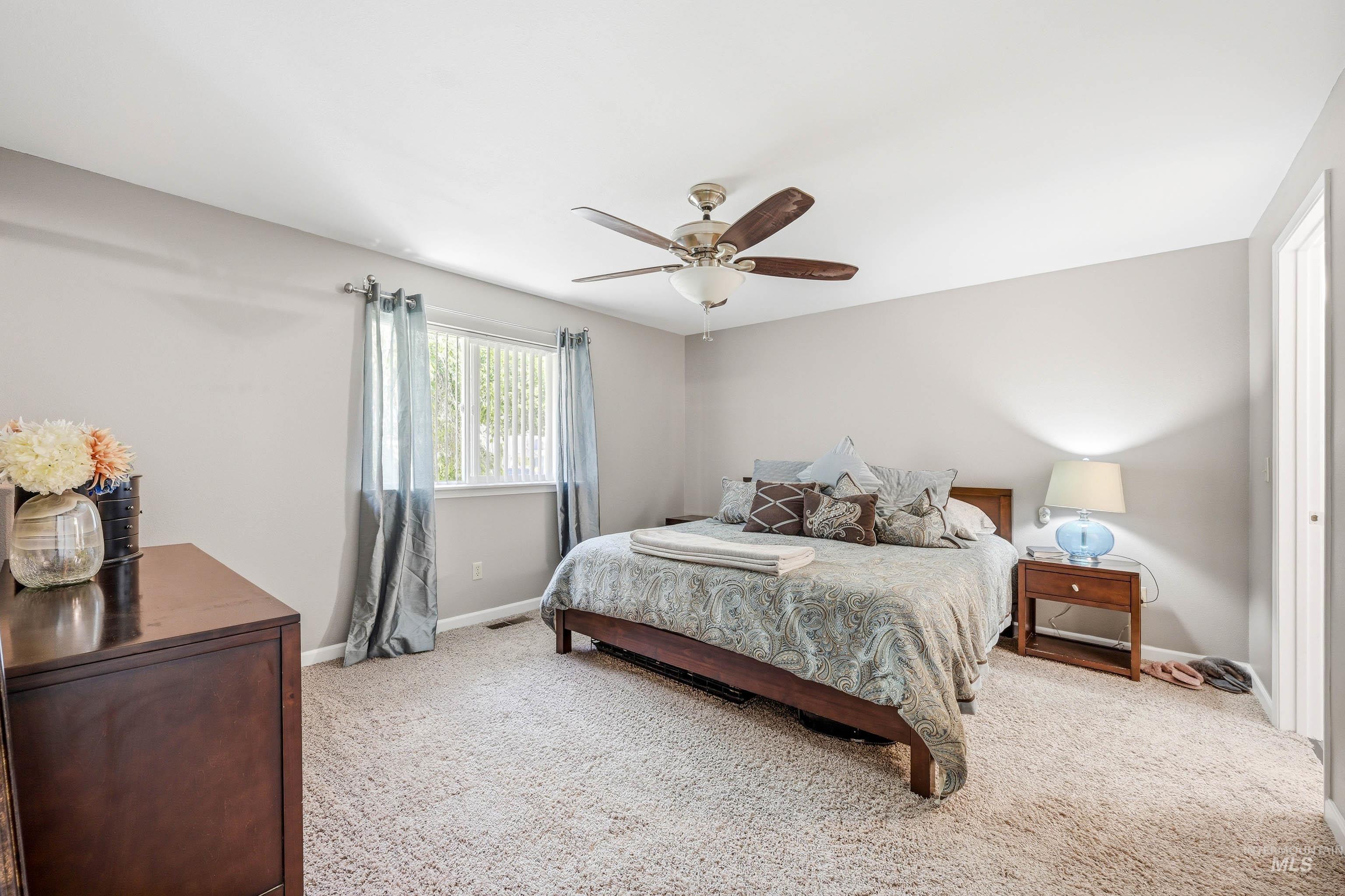 3715 18th Street, Lewiston, Idaho 83501, 3 Bedrooms, 2 Bathrooms, Residential For Sale, Price $385,000, 98987602