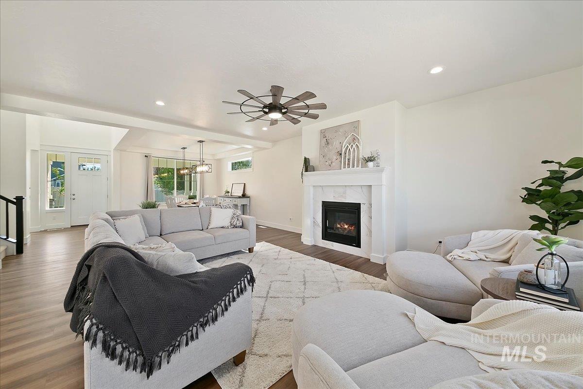 2119 Savoy Ct, Middleton, Idaho 83644, 4 Bedrooms, 3.5 Bathrooms, Residential For Sale, Price $799,000, 98987605