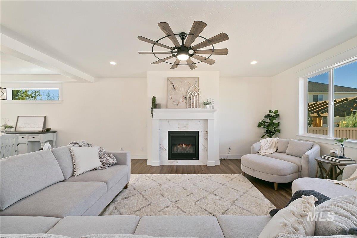 2119 Savoy Ct, Middleton, Idaho 83644, 4 Bedrooms, 3.5 Bathrooms, Residential For Sale, Price $799,000, 98987605