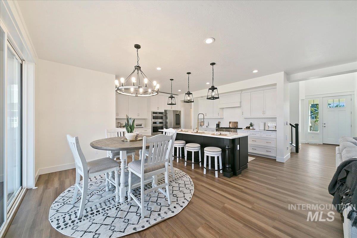 2119 Savoy Ct, Middleton, Idaho 83644, 4 Bedrooms, 3.5 Bathrooms, Residential For Sale, Price $799,000, 98987605
