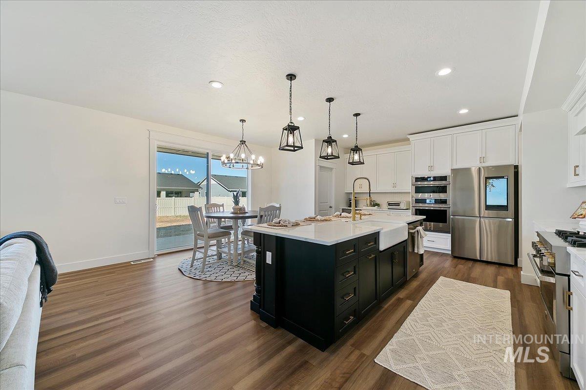 2119 Savoy Ct, Middleton, Idaho 83644, 4 Bedrooms, 3.5 Bathrooms, Residential For Sale, Price $799,000, 98987605