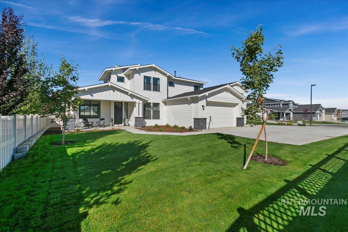 2119 Savoy Ct, Middleton, Idaho 83644, 4 Bedrooms, 3.5 Bathrooms, Residential For Sale, Price $799,000, 98987605