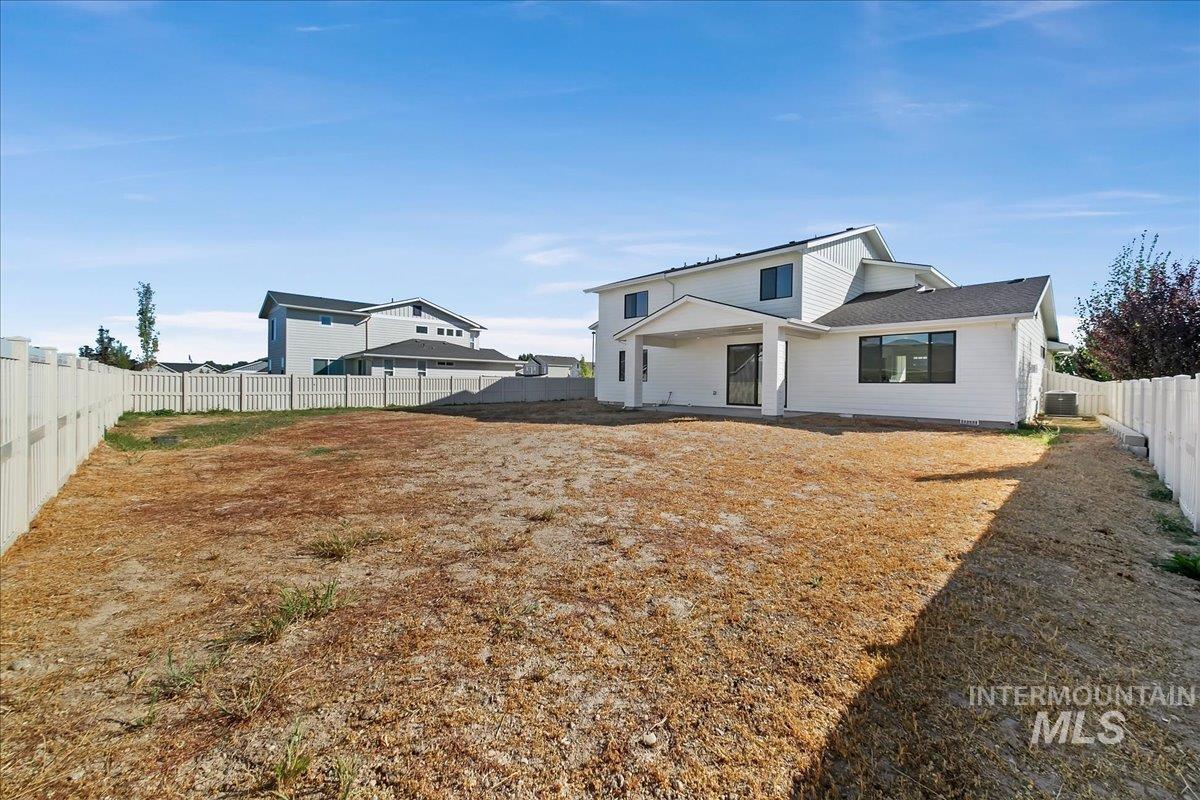 2119 Savoy Ct, Middleton, Idaho 83644, 4 Bedrooms, 3.5 Bathrooms, Residential For Sale, Price $799,000, 98987605