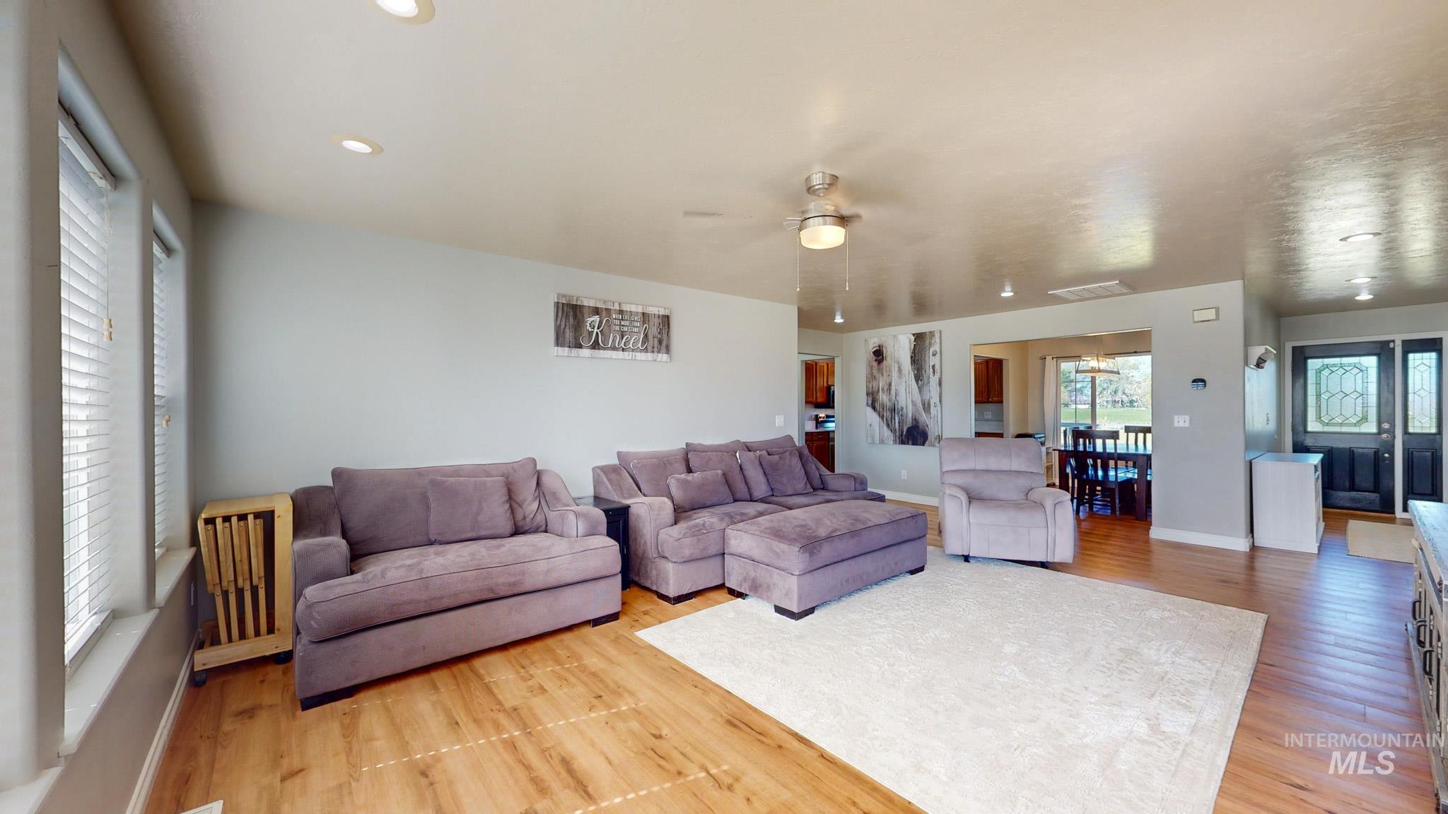 1868 S 1850 E, Gooding, Idaho 83330, 4 Bedrooms, 2 Bathrooms, Residential For Sale, Price $700,000, 98987606